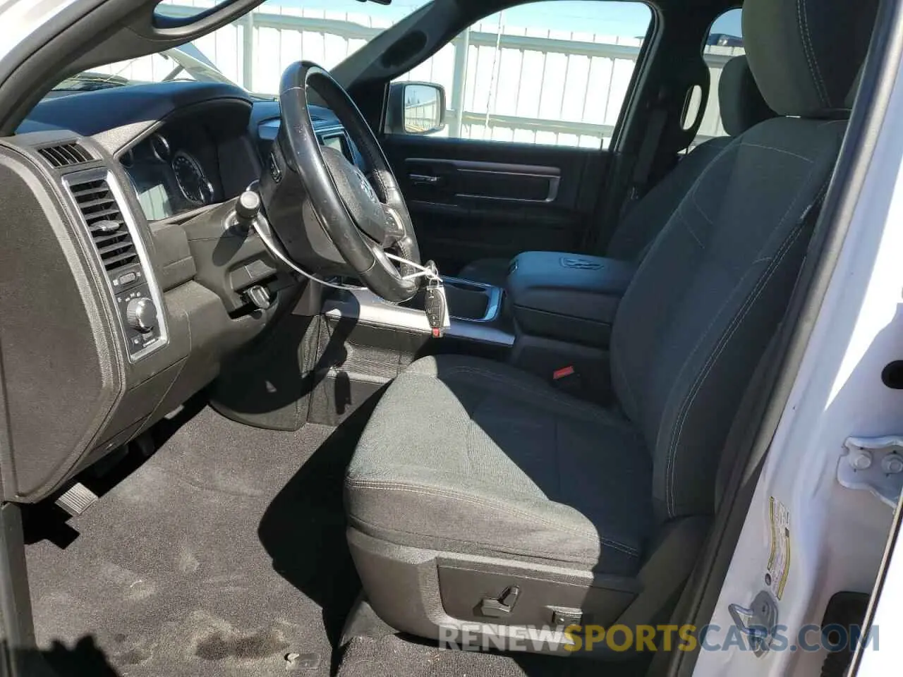 7 fotografías del automóvil dañado 1C6RR7GG1NS122930 RAM 1500 2022
