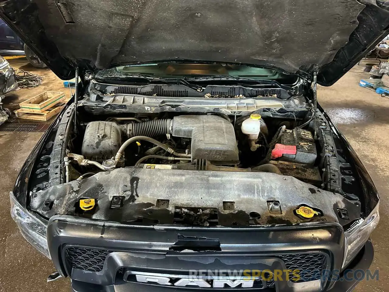 5 fotografías del automóvil dañado 1C6RR7LG4NS122586 RAM 1500 2022