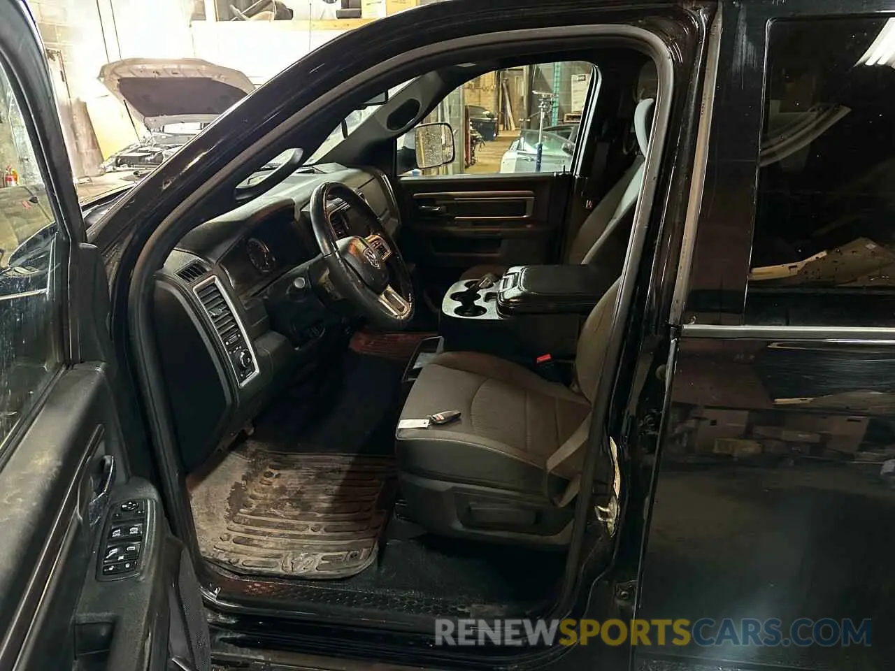 7 fotografías del automóvil dañado 1C6RR7LG4NS122586 RAM 1500 2022