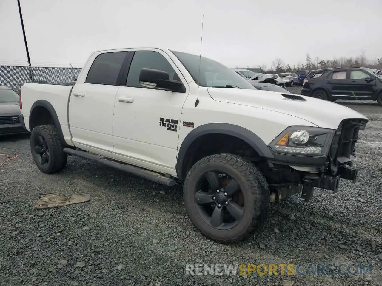 4 fotografías del automóvil dañado 1C6RR7LT0NS250126 RAM 1500 2022