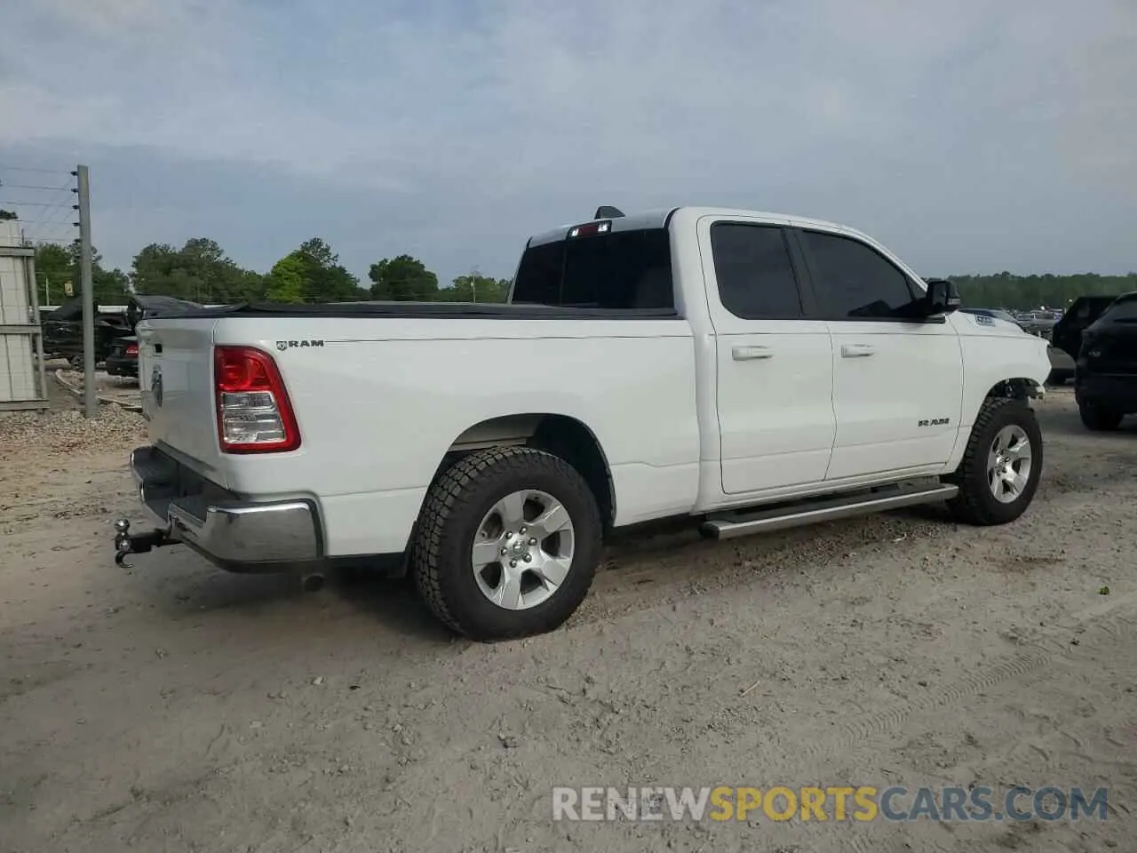 3 fotografías del automóvil dañado 1C6RREBG3NN336196 RAM 1500 2022