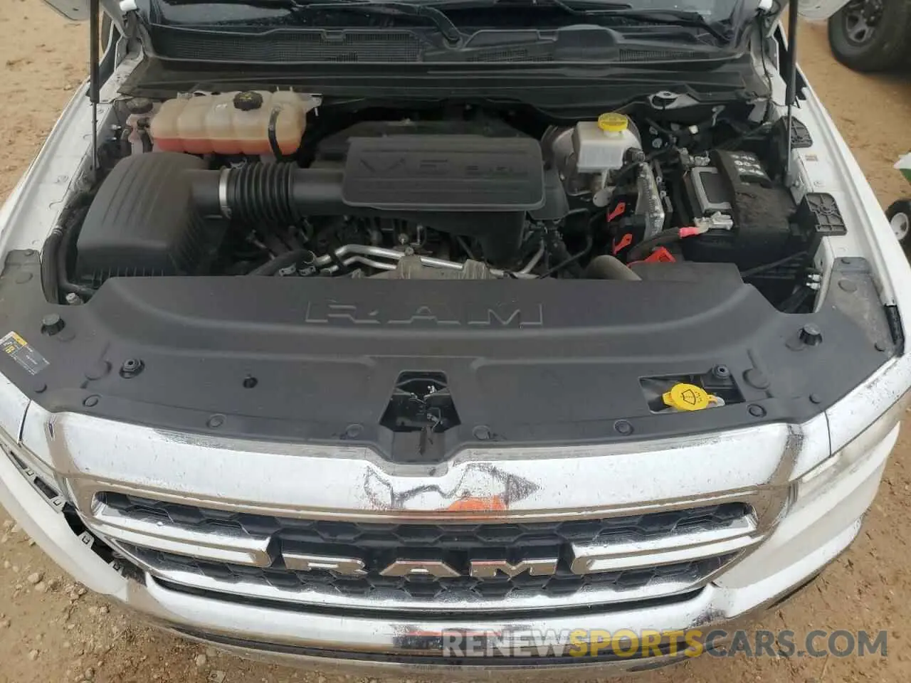 11 fotografías del automóvil dañado 1C6RREBG7NN273085 RAM 1500 2022