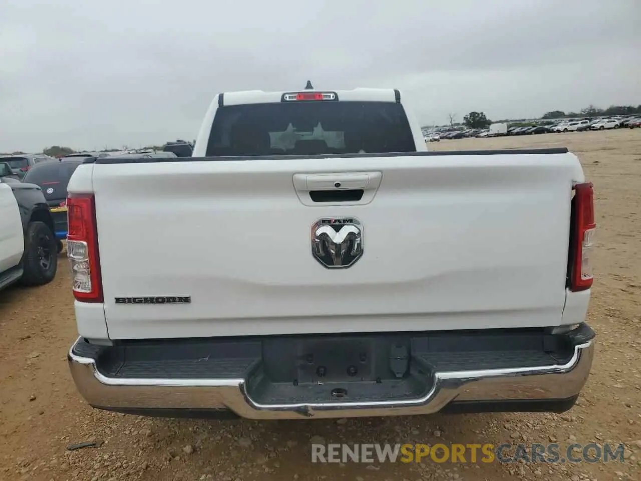 6 fotografías del automóvil dañado 1C6RREBG7NN273085 RAM 1500 2022