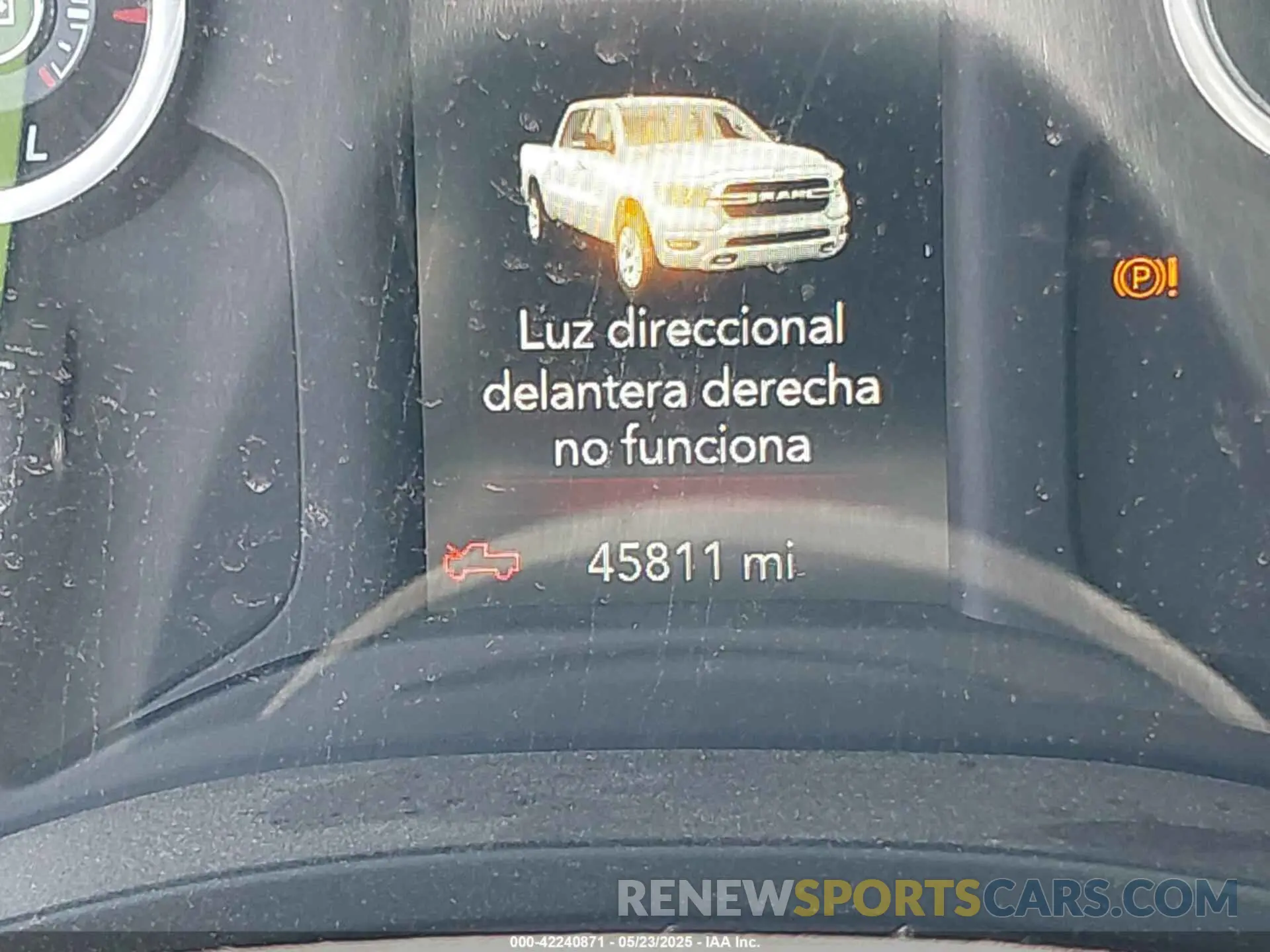 15 fotografías del automóvil dañado 1C6RREBGXNN268155 RAM 1500 2022