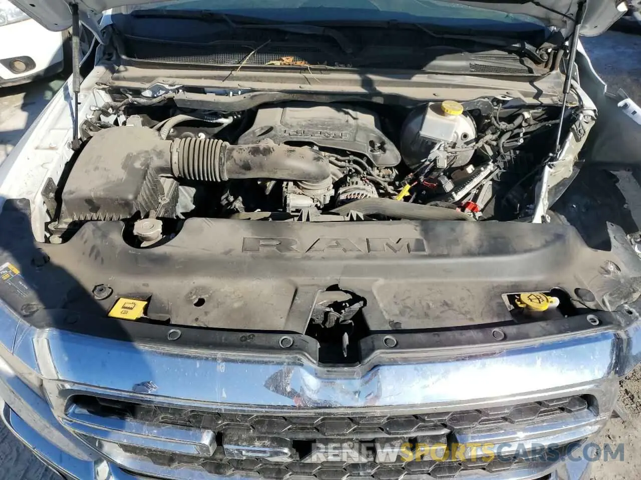 11 fotografías del automóvil dañado 1C6RREBT0NN227904 RAM 1500 2022
