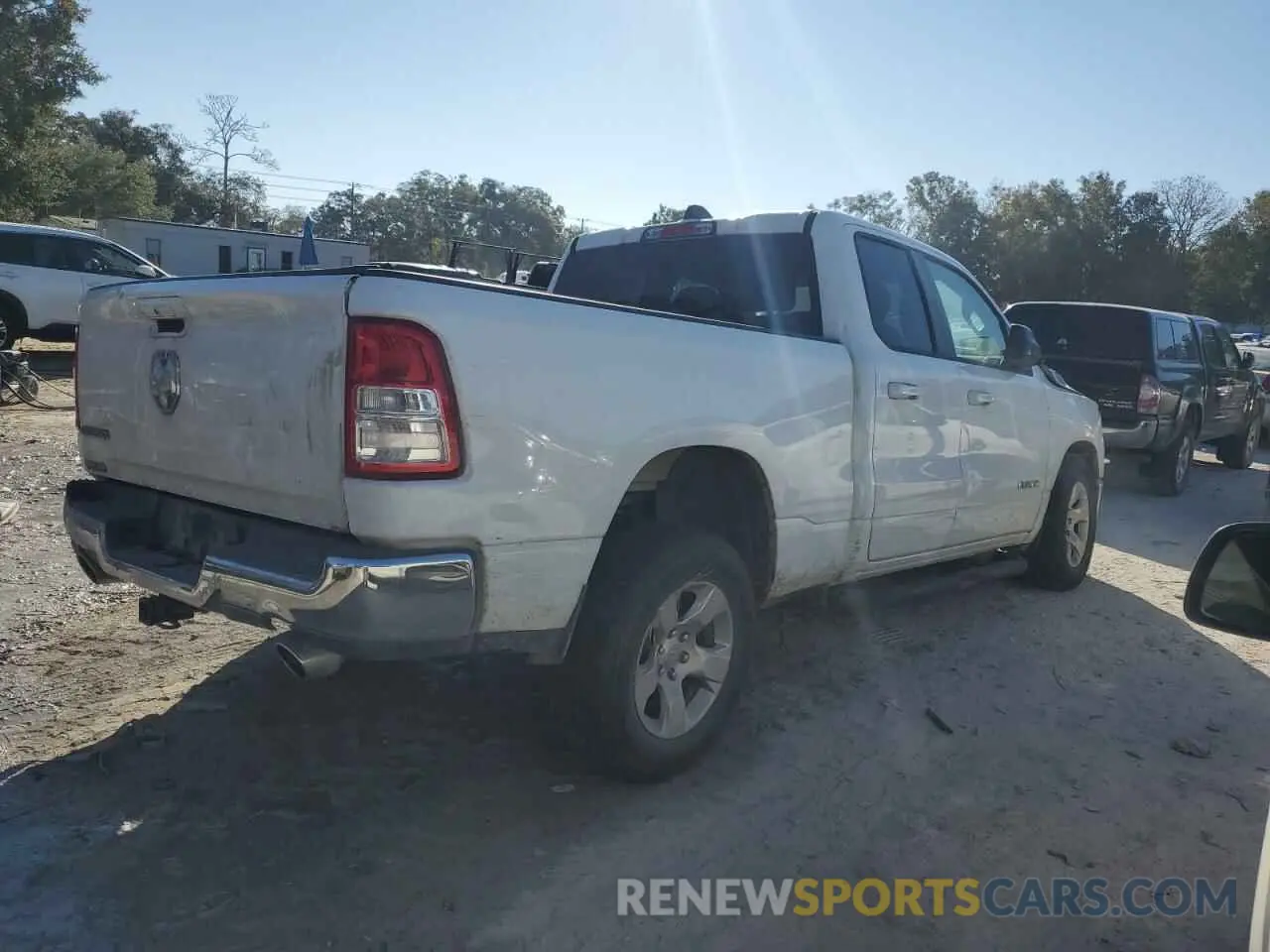 3 fotografías del automóvil dañado 1C6RREBT0NN227904 RAM 1500 2022