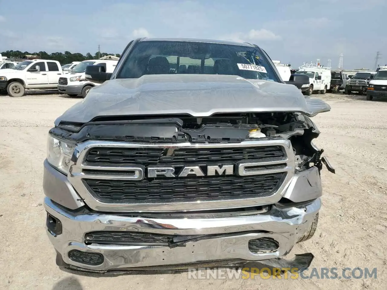 5 fotografías del automóvil dañado 1C6RREBT2NN125312 RAM 1500 2022