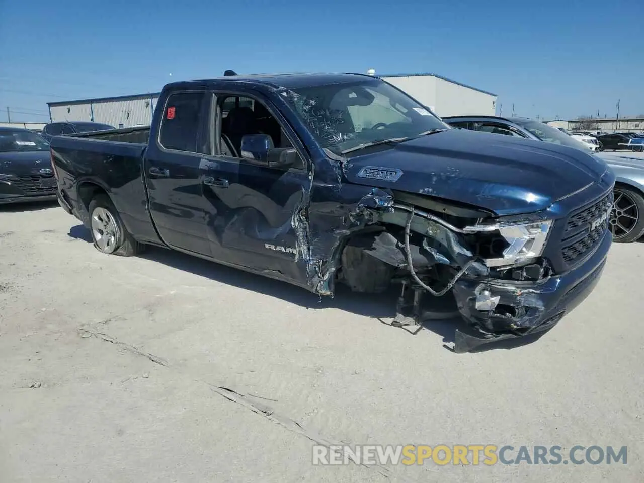 4 fotografías del automóvil dañado 1C6RREBT6NN187330 RAM 1500 2022