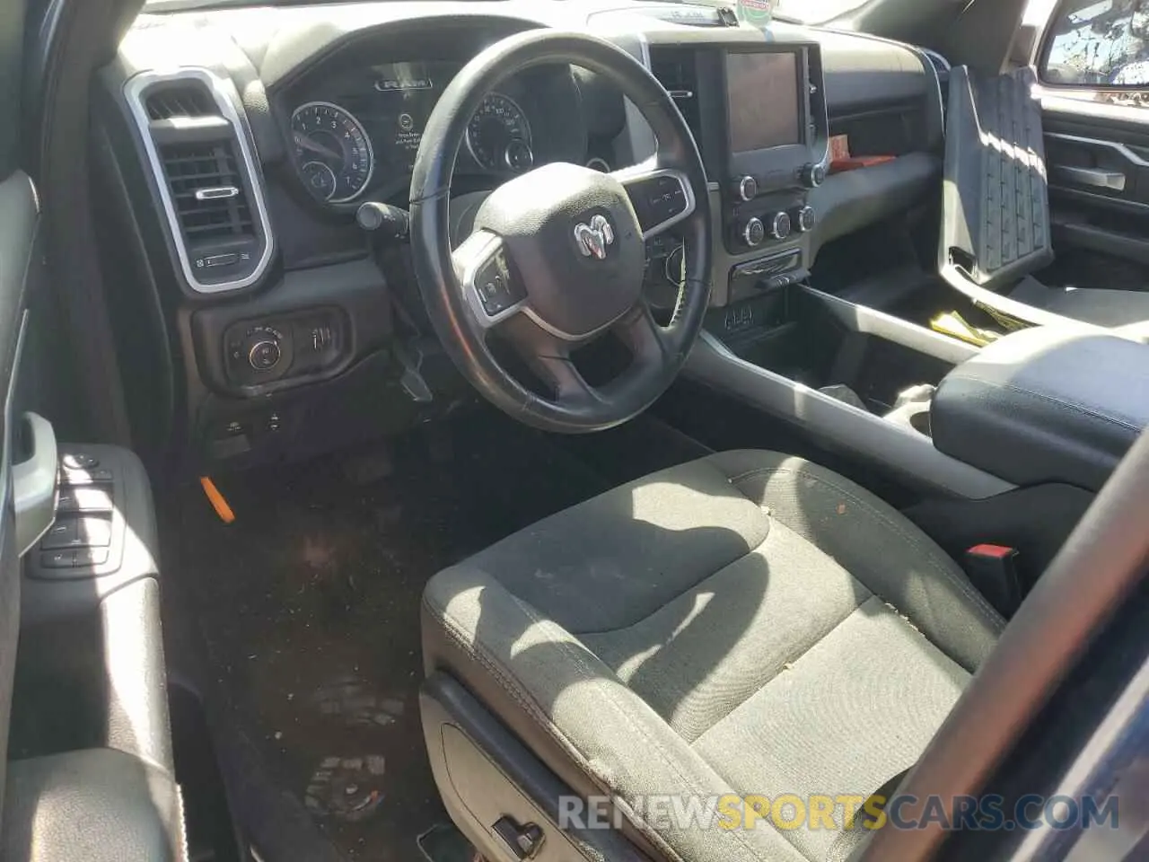 8 fotografías del automóvil dañado 1C6RREBT6NN187330 RAM 1500 2022
