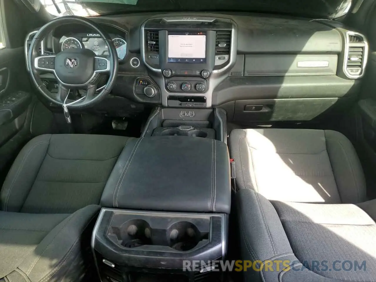 8 fotografías del automóvil dañado 1C6RREBT8NN321495 RAM 1500 2022