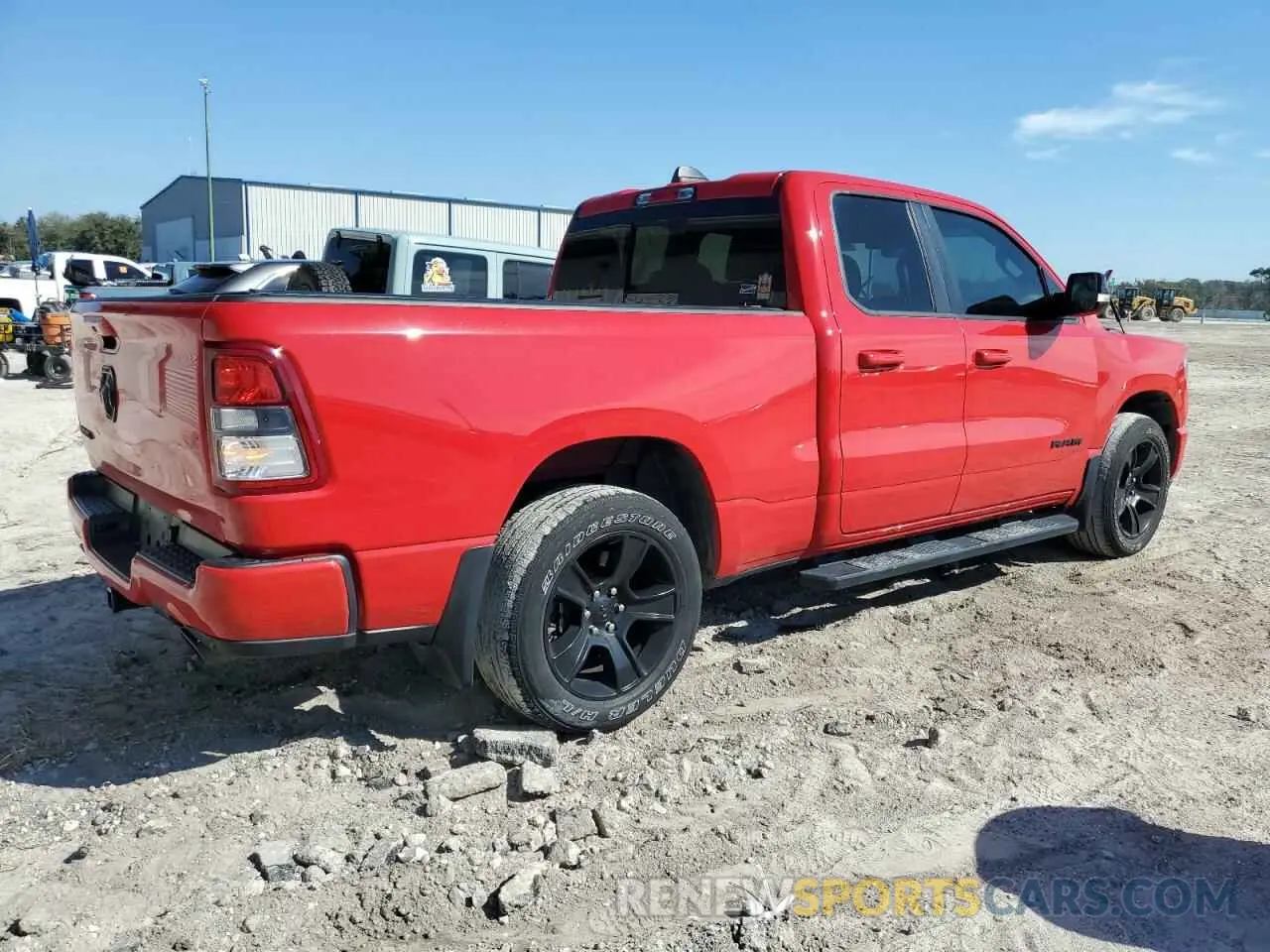 3 fotografías del automóvil dañado 1C6RREBTXNN350724 RAM 1500 2022