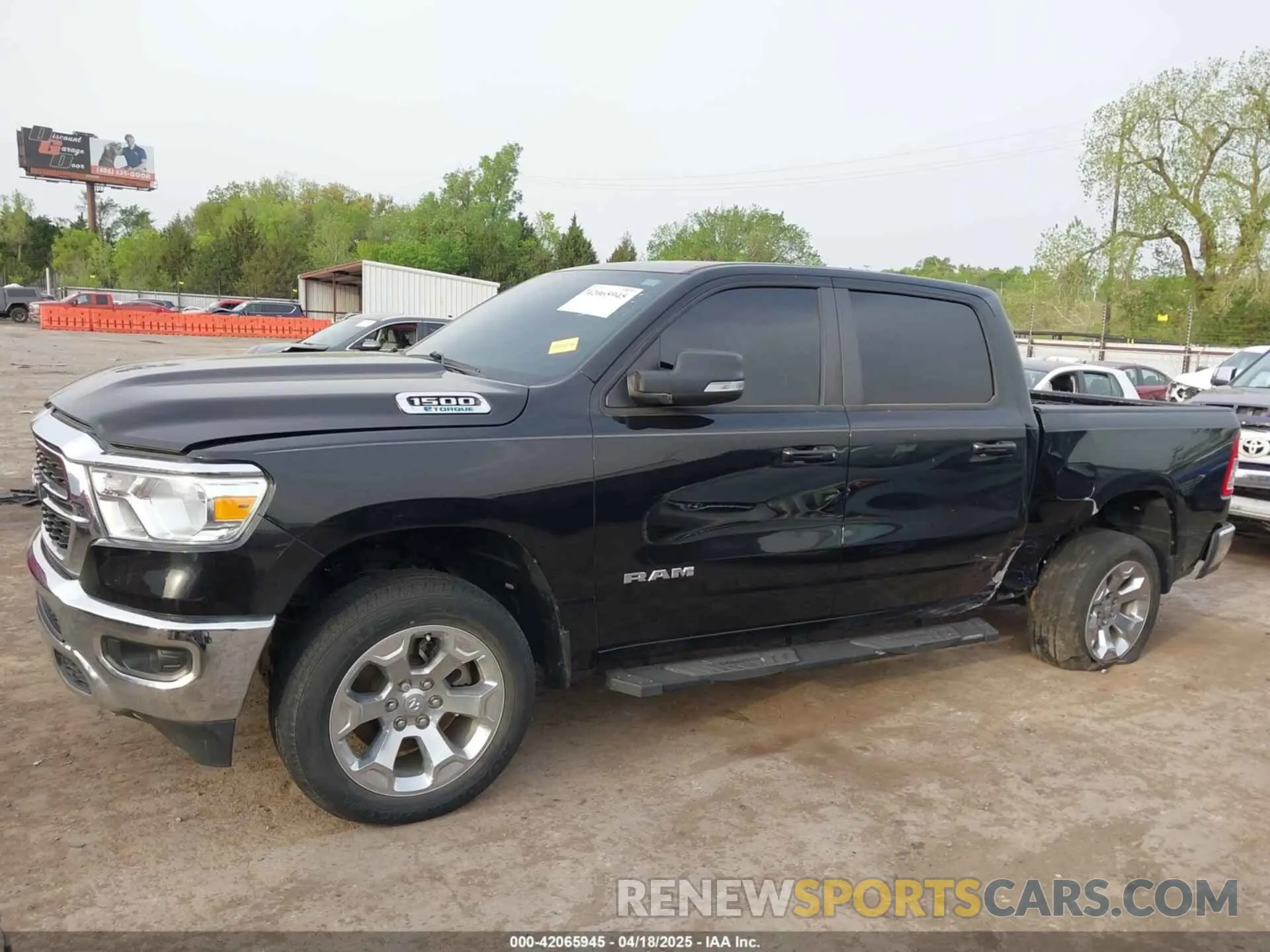 14 fotografías del automóvil dañado 1C6RREFG1NN253599 RAM 1500 2022