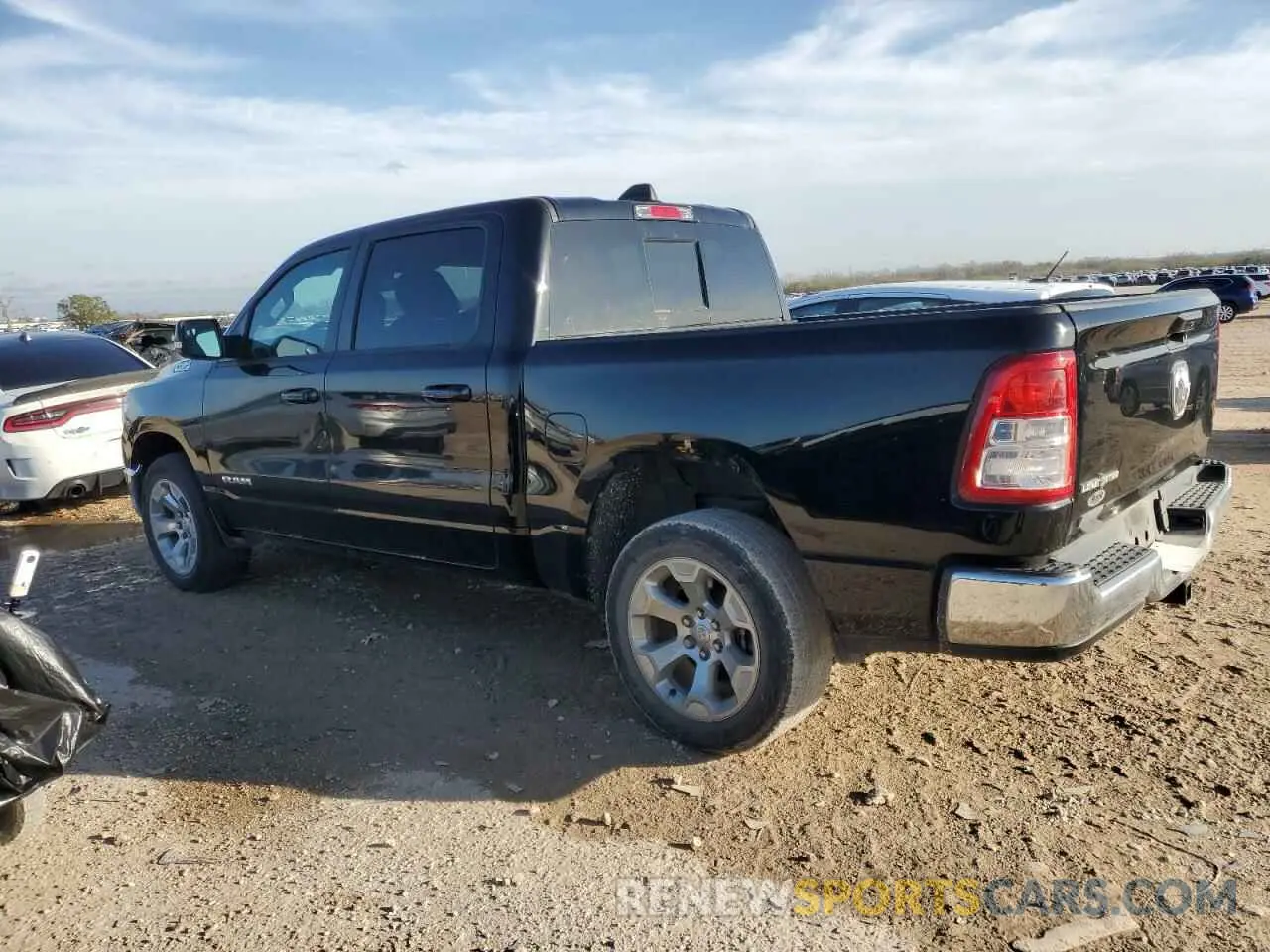 2 fotografías del automóvil dañado 1C6RREFG6NN383331 RAM 1500 2022