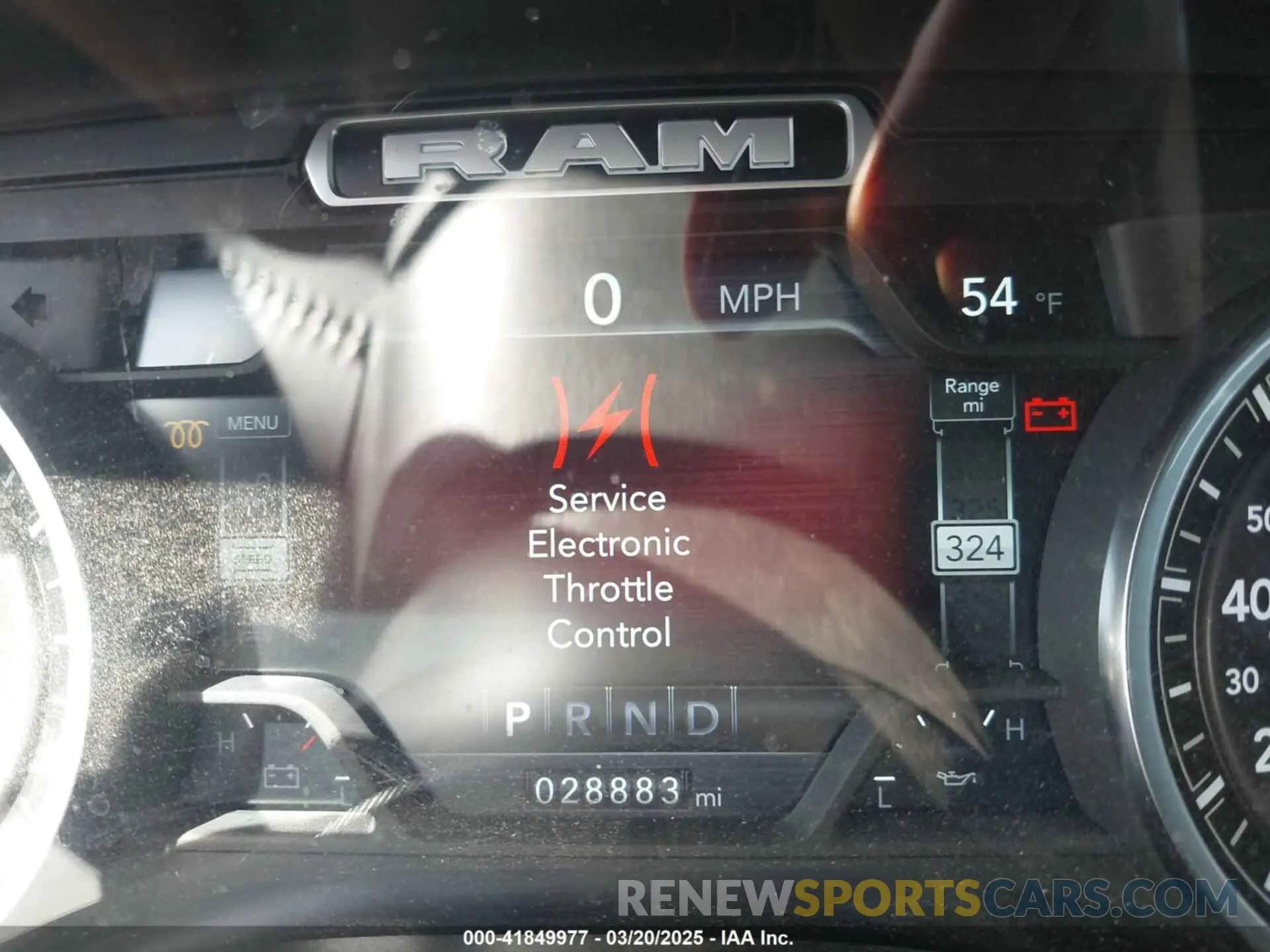 15 fotografías del automóvil dañado 1C6RREFM2NN479737 RAM 1500 2022