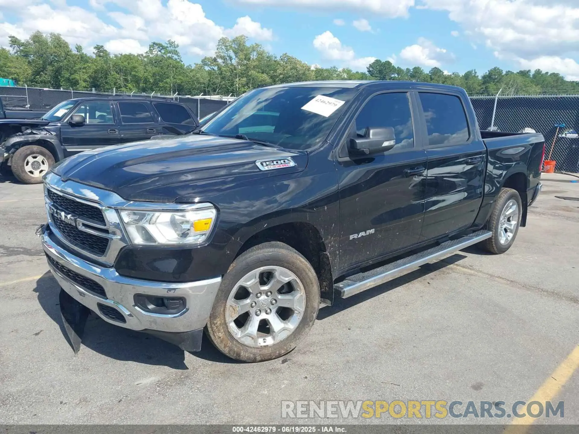 2 fotografías del automóvil dañado 1C6RREFM3NN452644 RAM 1500 2022
