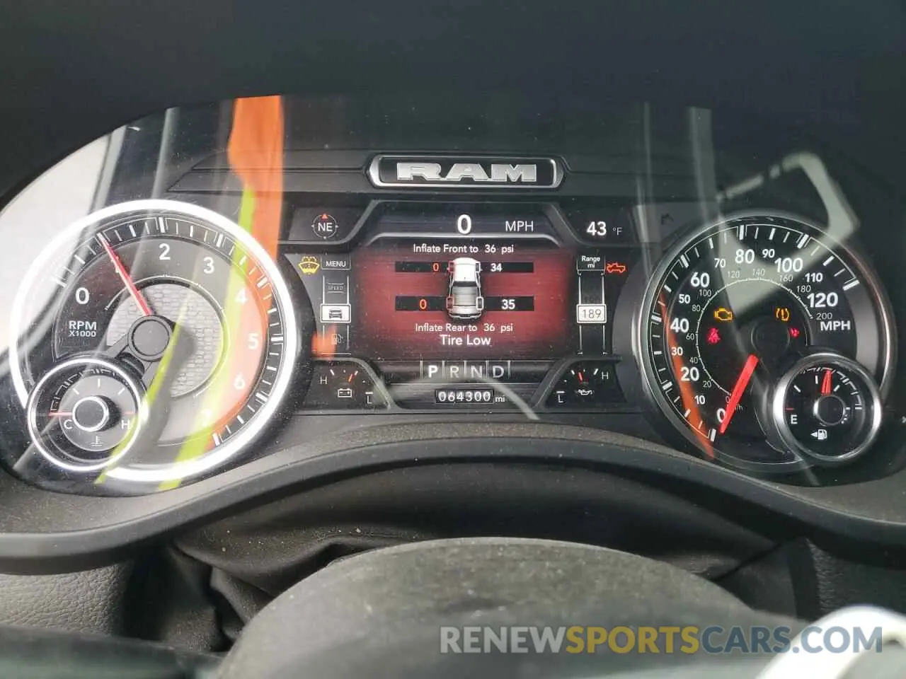 9 fotografías del automóvil dañado 1C6RREFT0NN364920 RAM 1500 2022