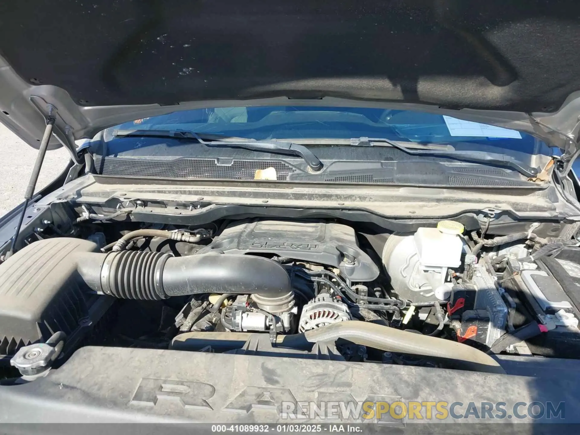 10 fotografías del automóvil dañado 1C6RREFT0NN431662 RAM 1500 2022