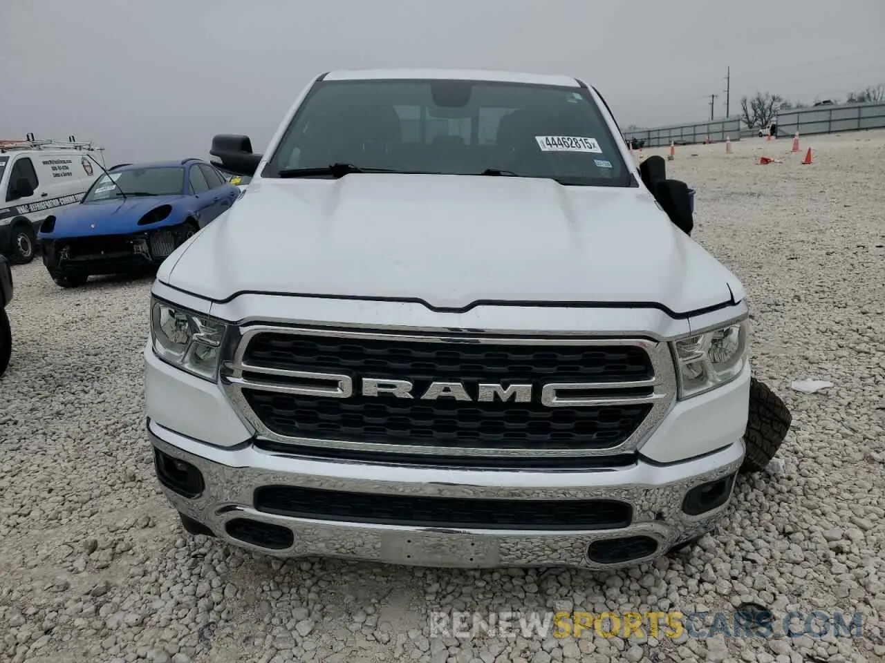 5 fotografías del automóvil dañado 1C6RREFT0NN464158 RAM 1500 2022