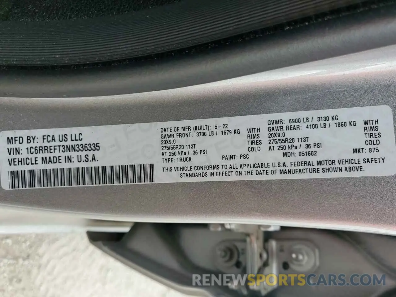 12 fotografías del automóvil dañado 1C6RREFT3NN336335 RAM 1500 2022