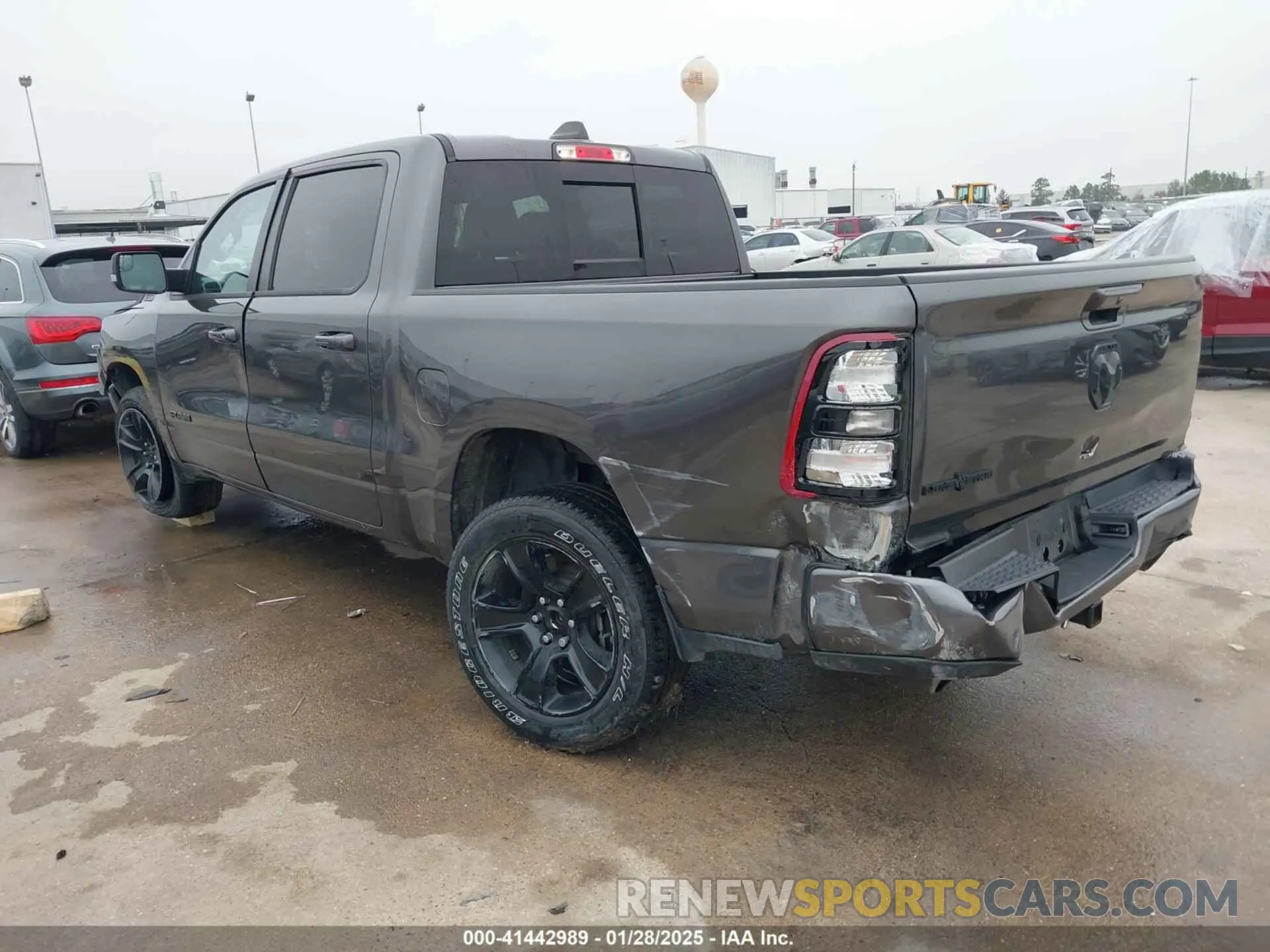3 fotografías del automóvil dañado 1C6RREFT3NN387270 RAM 1500 2022