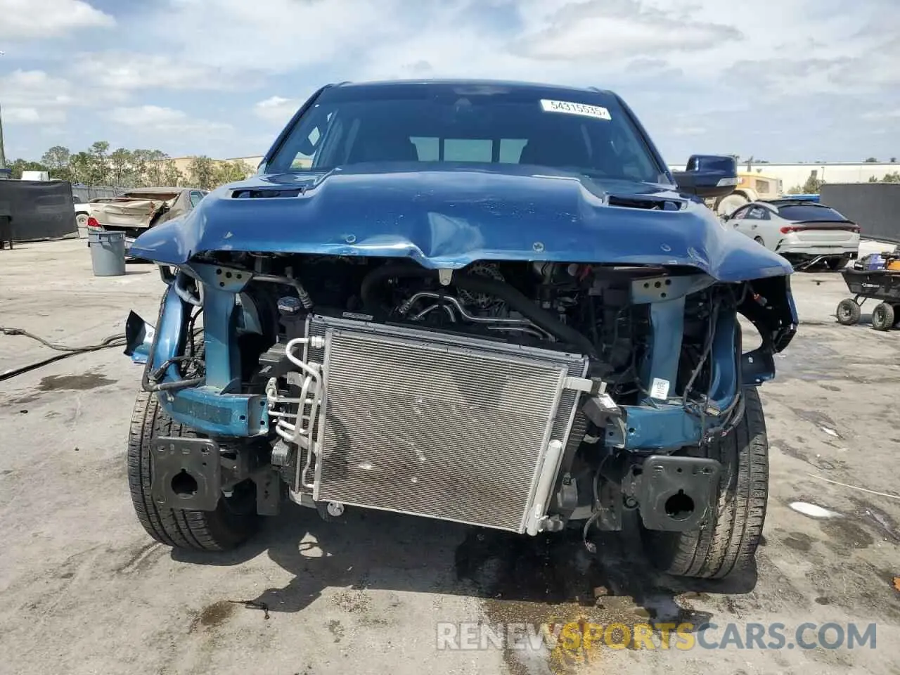5 fotografías del automóvil dañado 1C6RREJT0NN291572 RAM 1500 2022