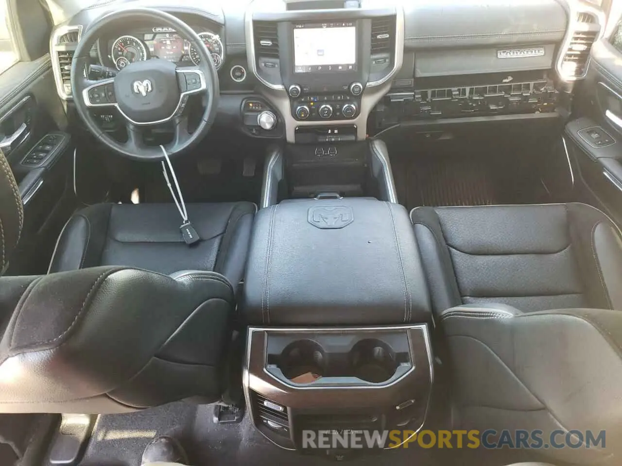8 fotografías del automóvil dañado 1C6RREJT9NN219799 RAM 1500 2022