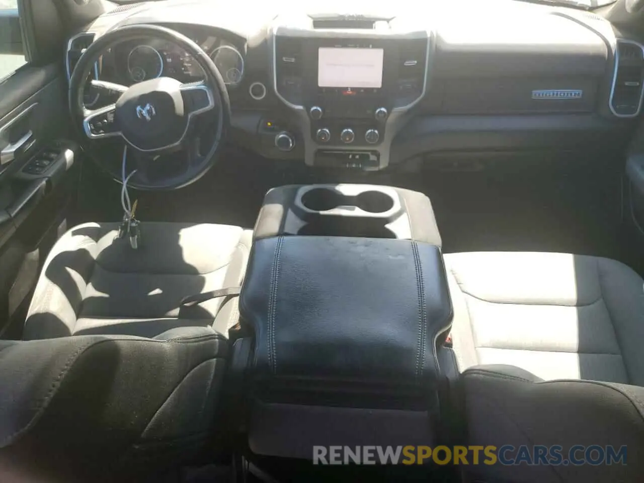 8 fotografías del automóvil dañado 1C6RREMT3NN227957 RAM 1500 2022