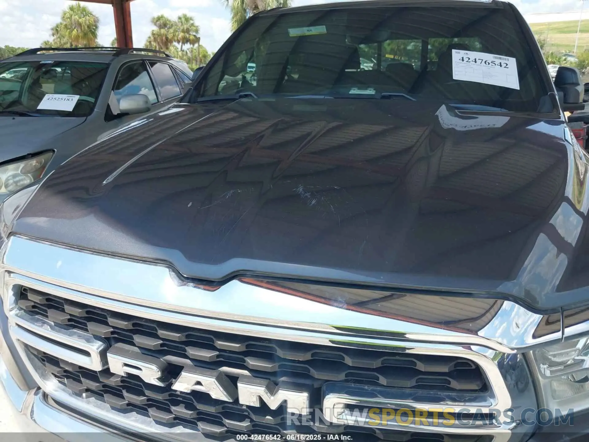 20 fotografías del automóvil dañado 1C6RREMT5NN190846 RAM 1500 2022