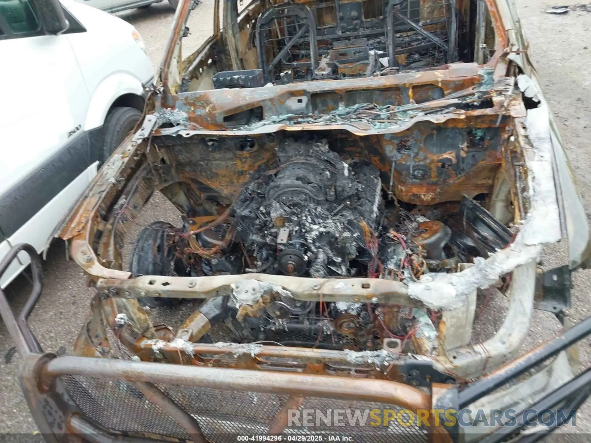 10 fotografías del automóvil dañado 1C6RRENT8NN451322 RAM 1500 2022