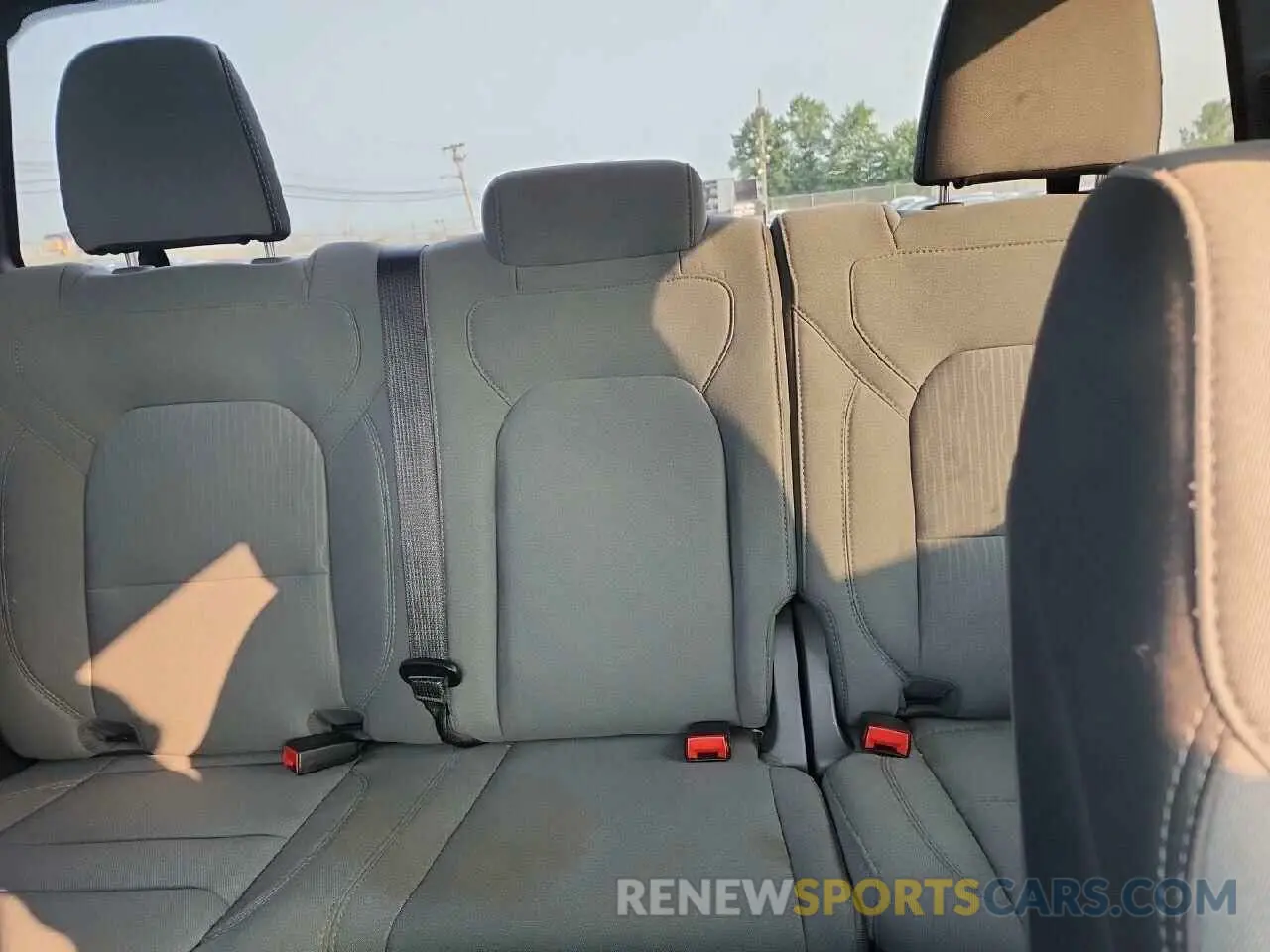 11 fotografías del automóvil dañado 1C6RRFBG0NN278621 RAM 1500 2022