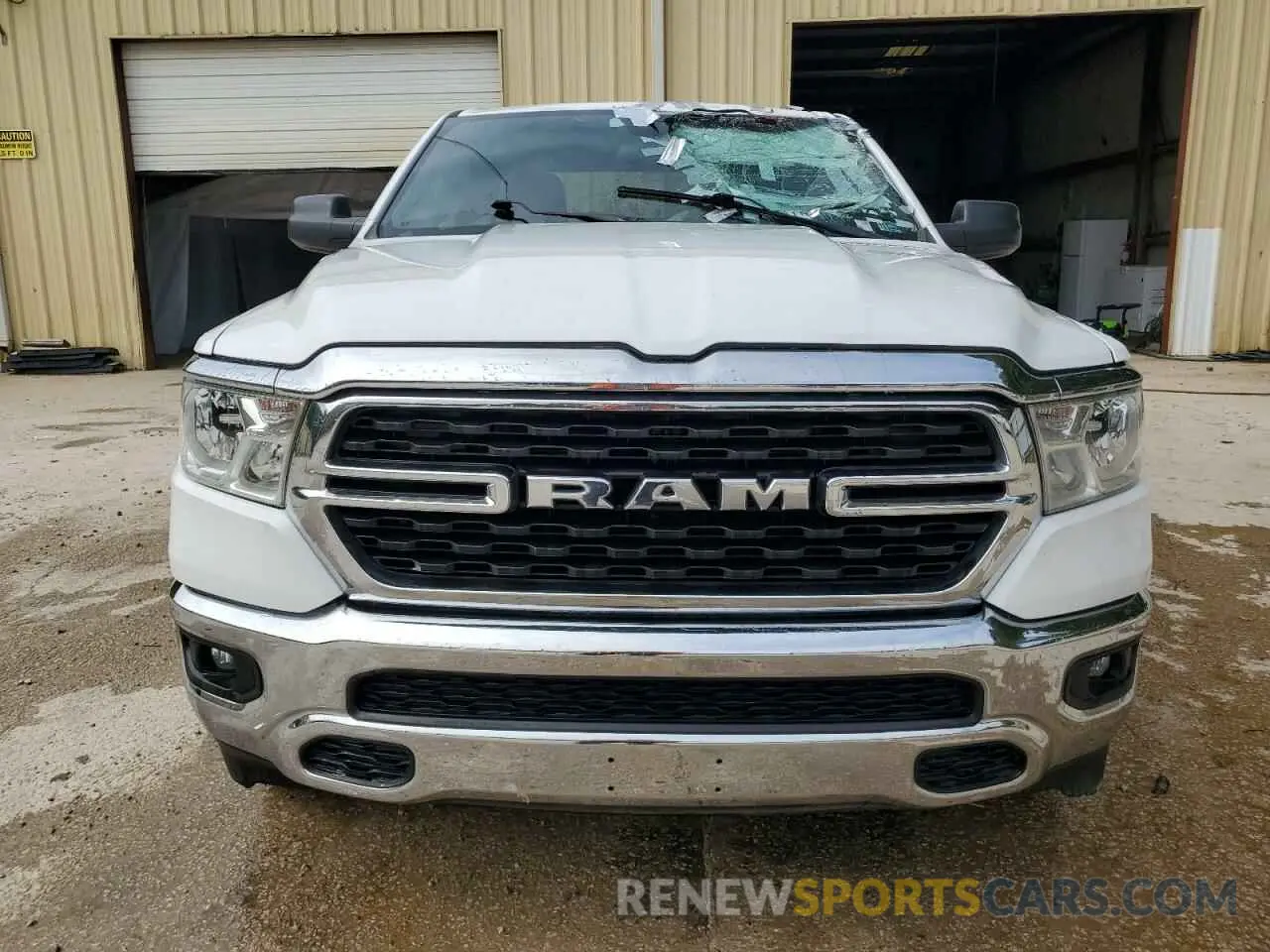 5 fotografías del automóvil dañado 1C6RRFBG5NN468401 RAM 1500 2022