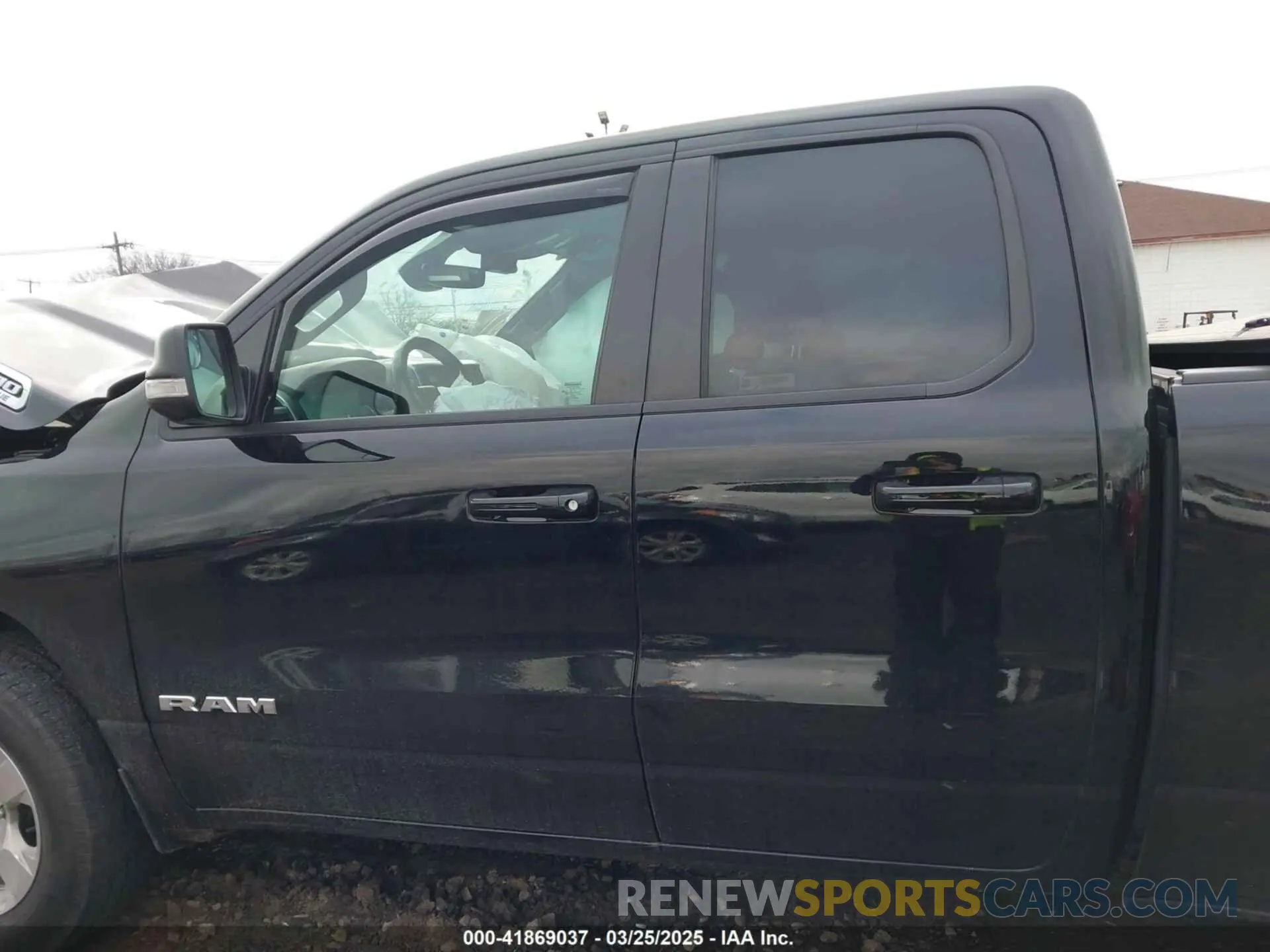 14 fotografías del automóvil dañado 1C6RRFBG6NN234588 RAM 1500 2022