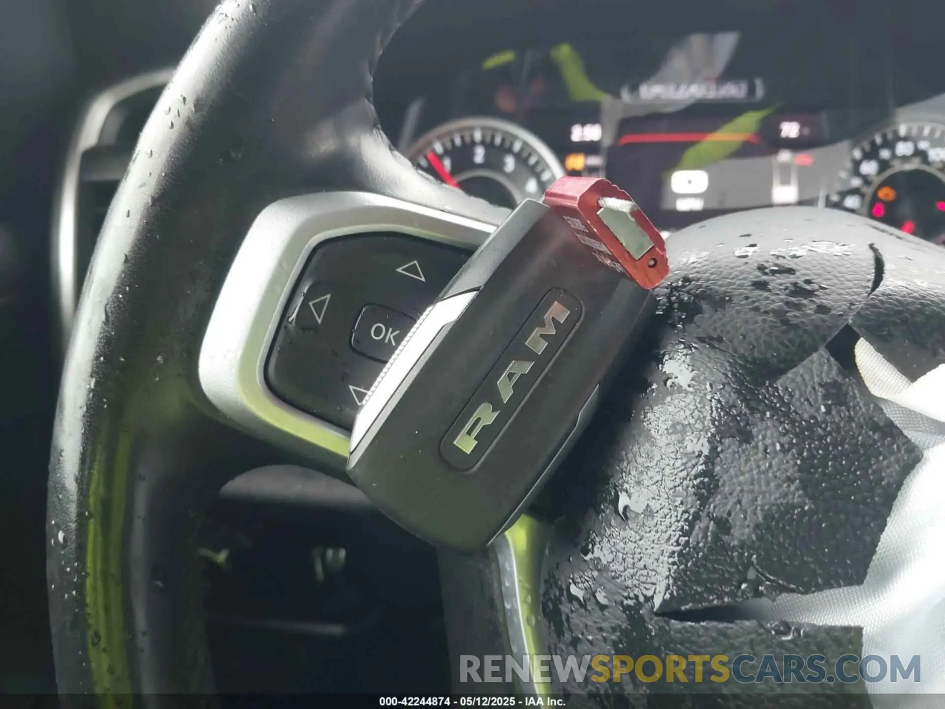 11 fotografías del automóvil dañado 1C6RRFBG7NN220702 RAM 1500 2022