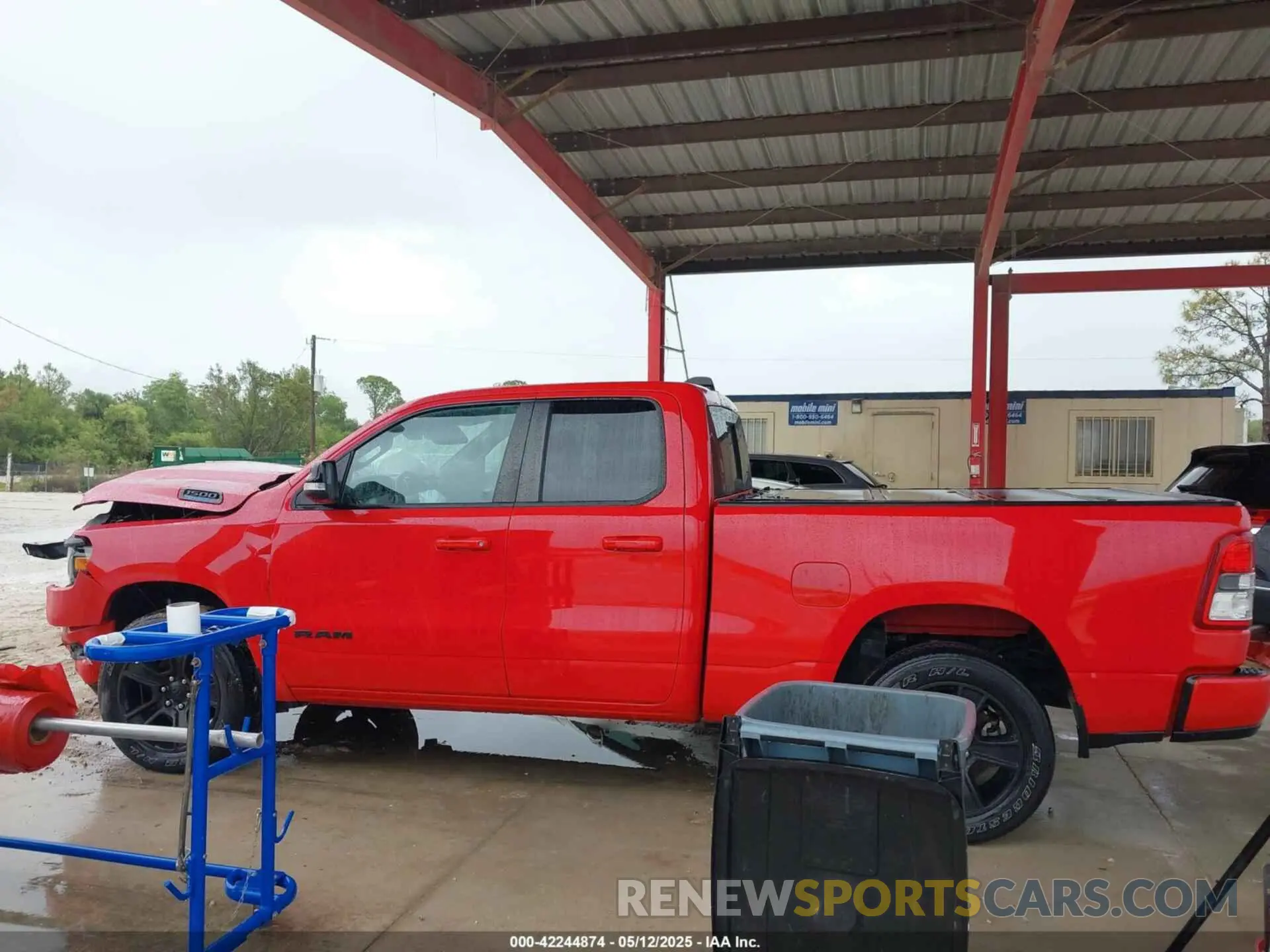 15 fotografías del automóvil dañado 1C6RRFBG7NN220702 RAM 1500 2022