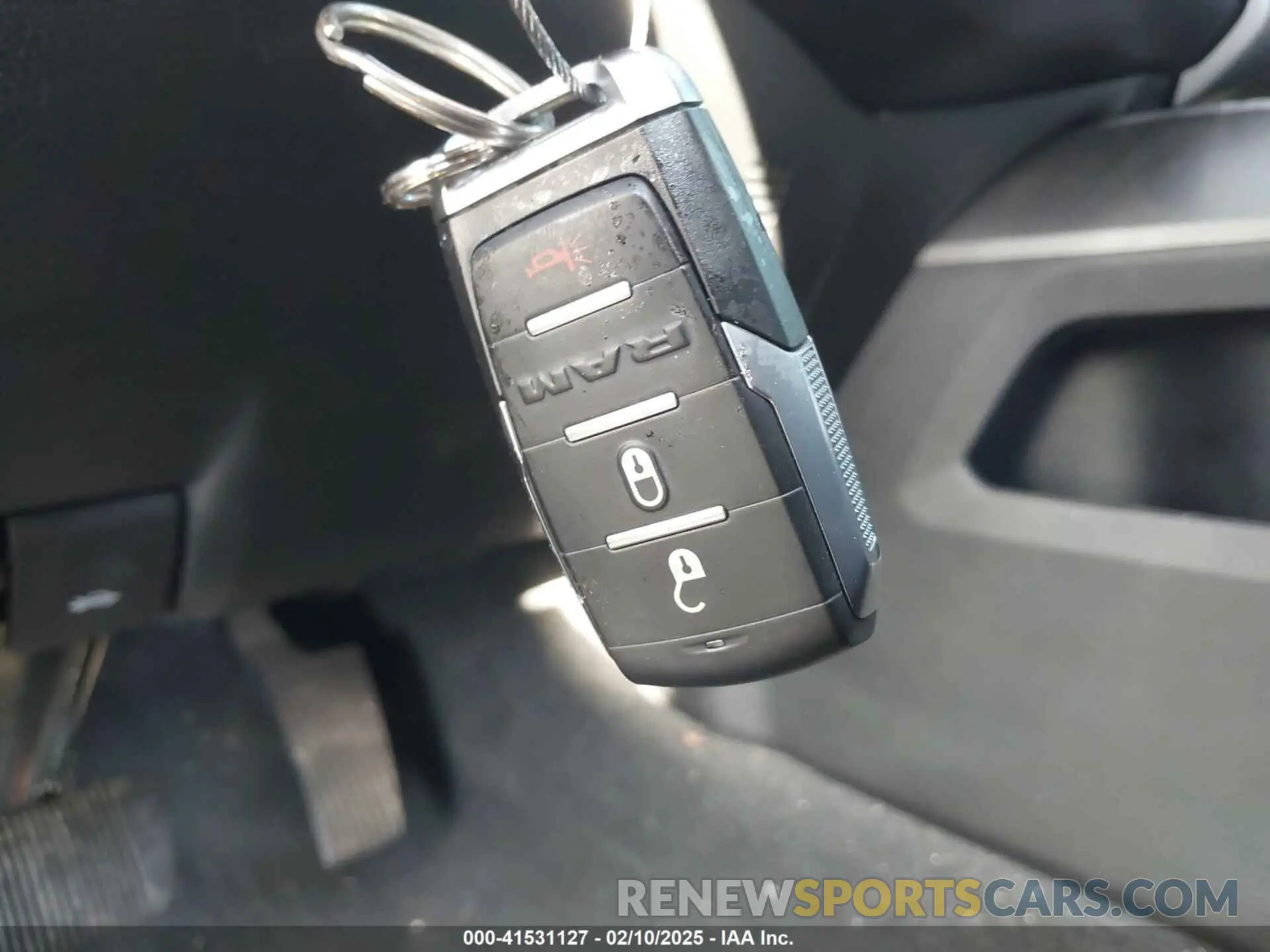 11 fotografías del automóvil dañado 1C6RRFBG7NN423072 RAM 1500 2022
