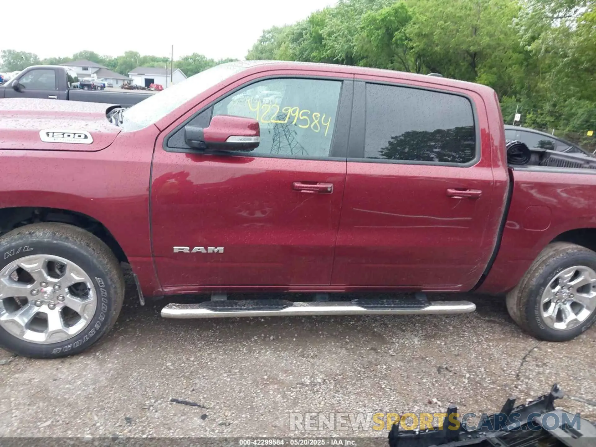 15 fotografías del automóvil dañado 1C6RRFFG0NN327925 RAM 1500 2022