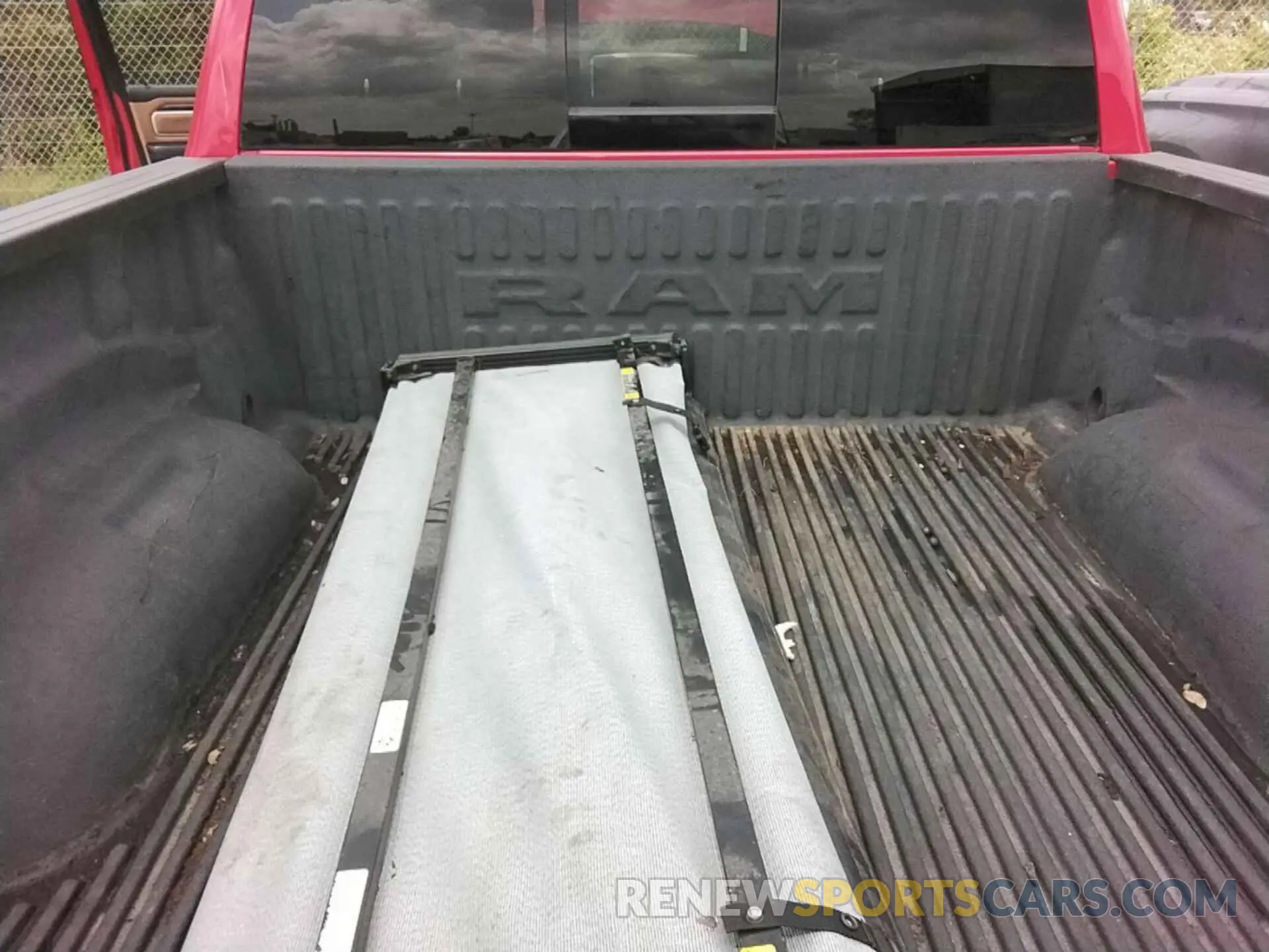 12 fotografías del automóvil dañado 1C6RRFFG2NN178997 RAM 1500 2022
