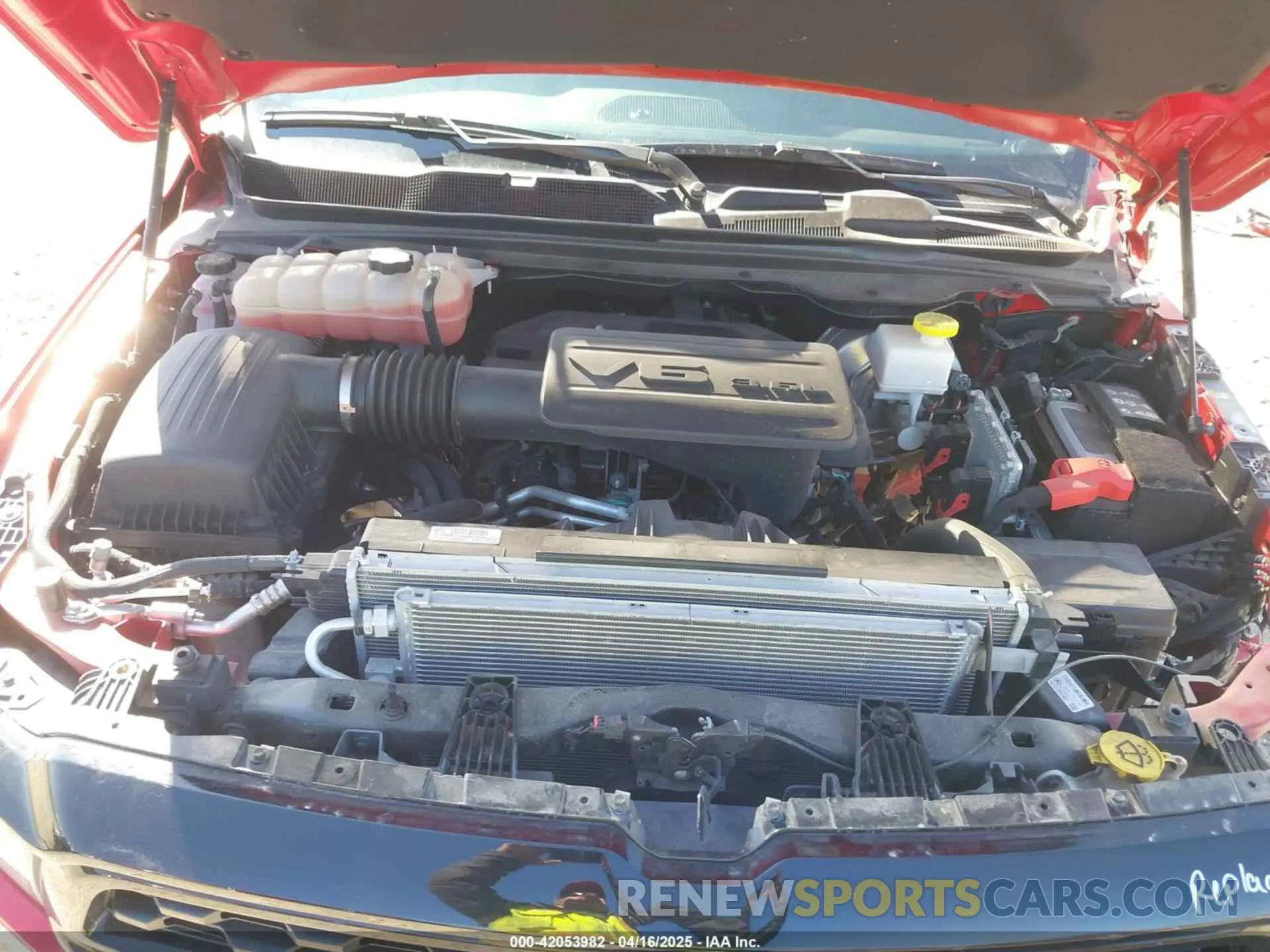 10 fotografías del automóvil dañado 1C6RRFFG2NN259207 RAM 1500 2022