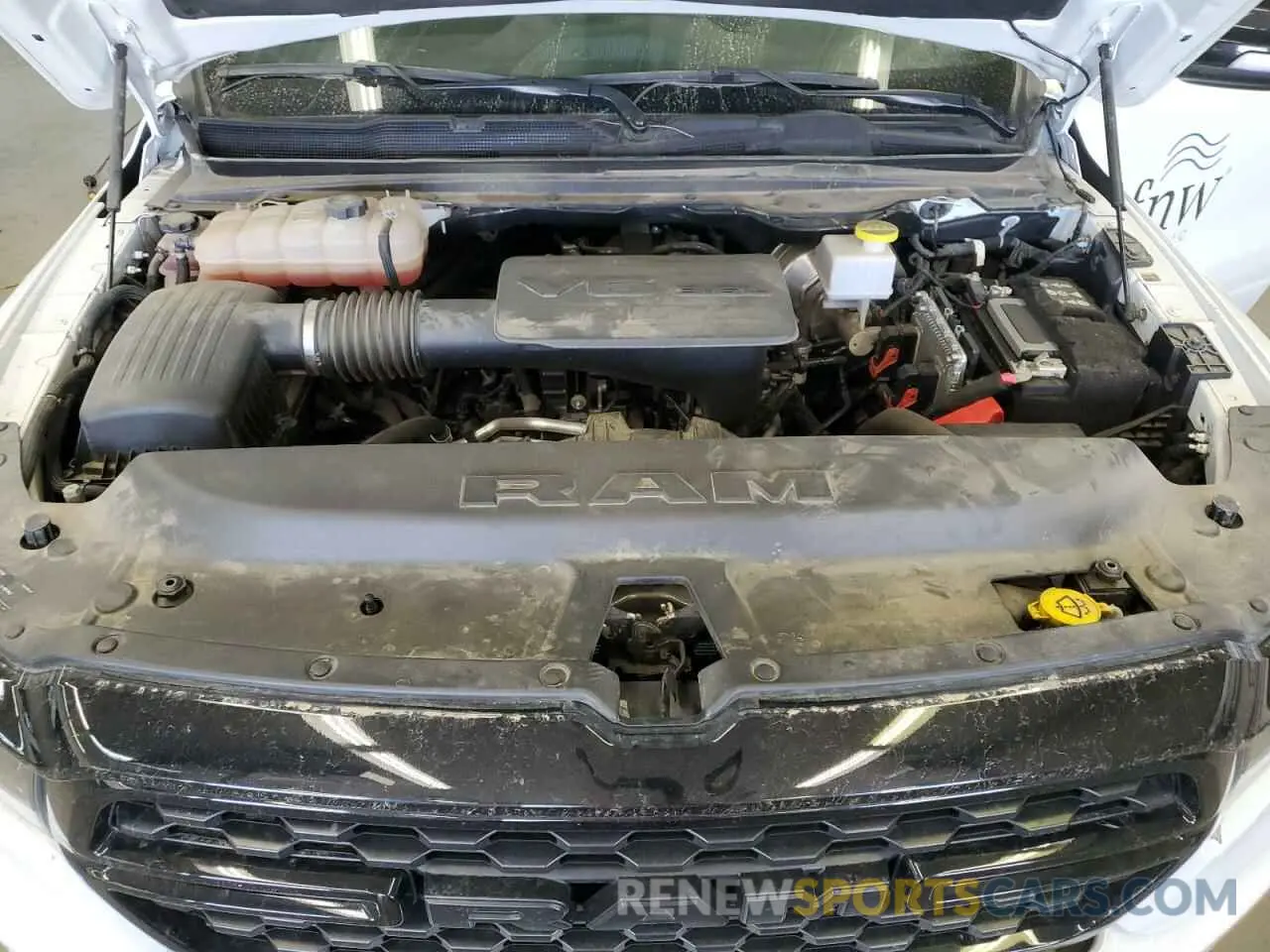 11 fotografías del automóvil dañado 1C6RRFFG2NN395918 RAM 1500 2022