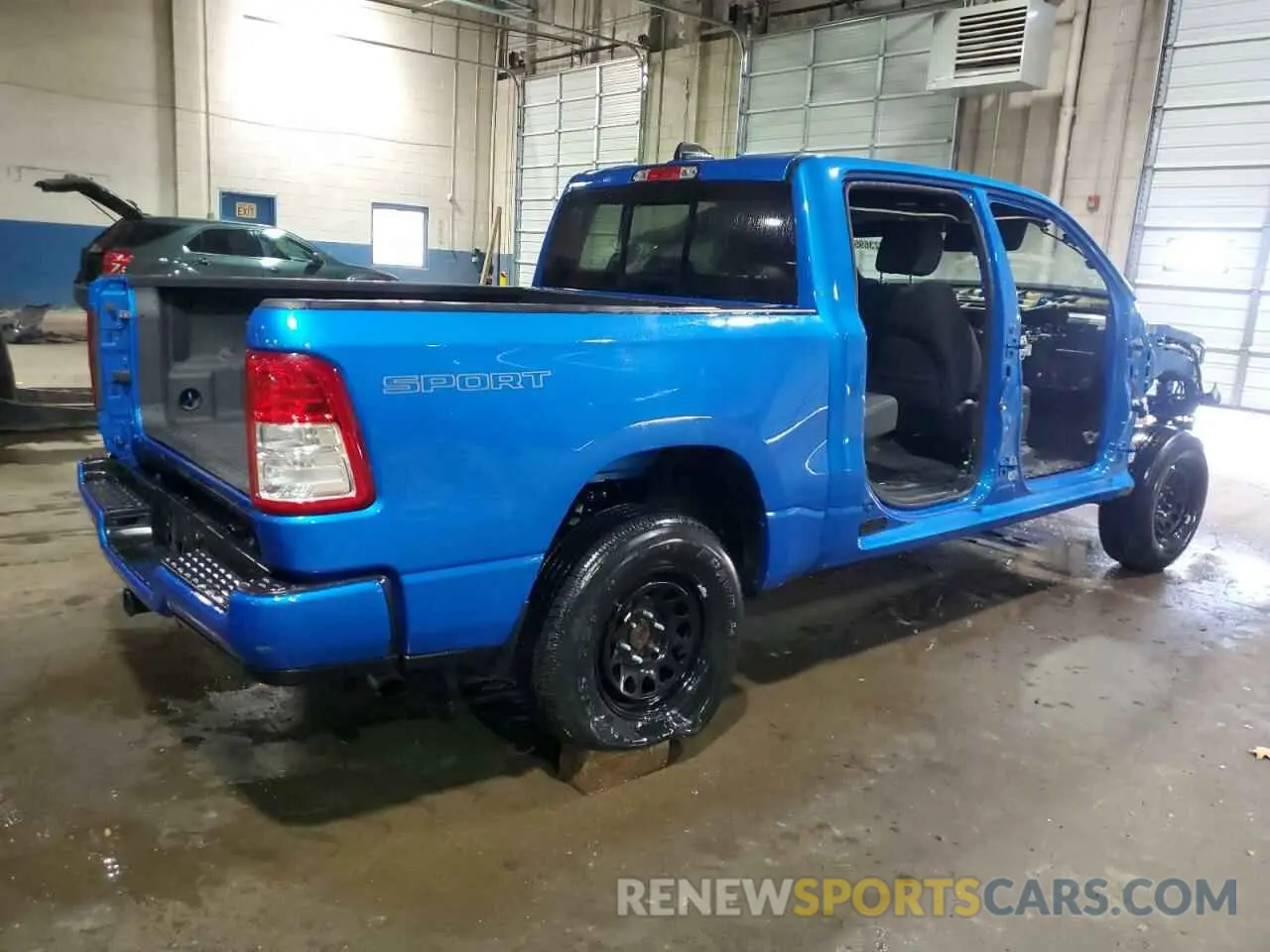 3 fotografías del automóvil dañado 1C6RRFFG2NN430411 RAM 1500 2022