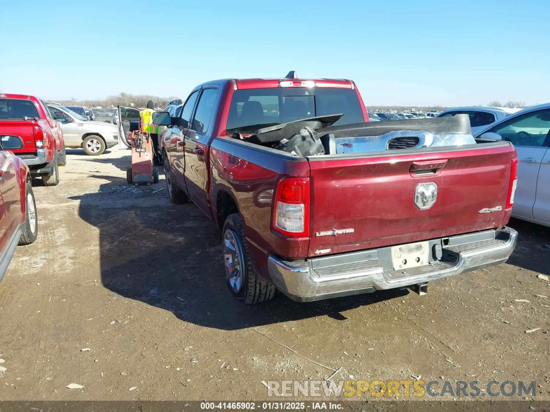 3 fotografías del automóvil dañado 1C6RRFFG5NN298325 RAM 1500 2022