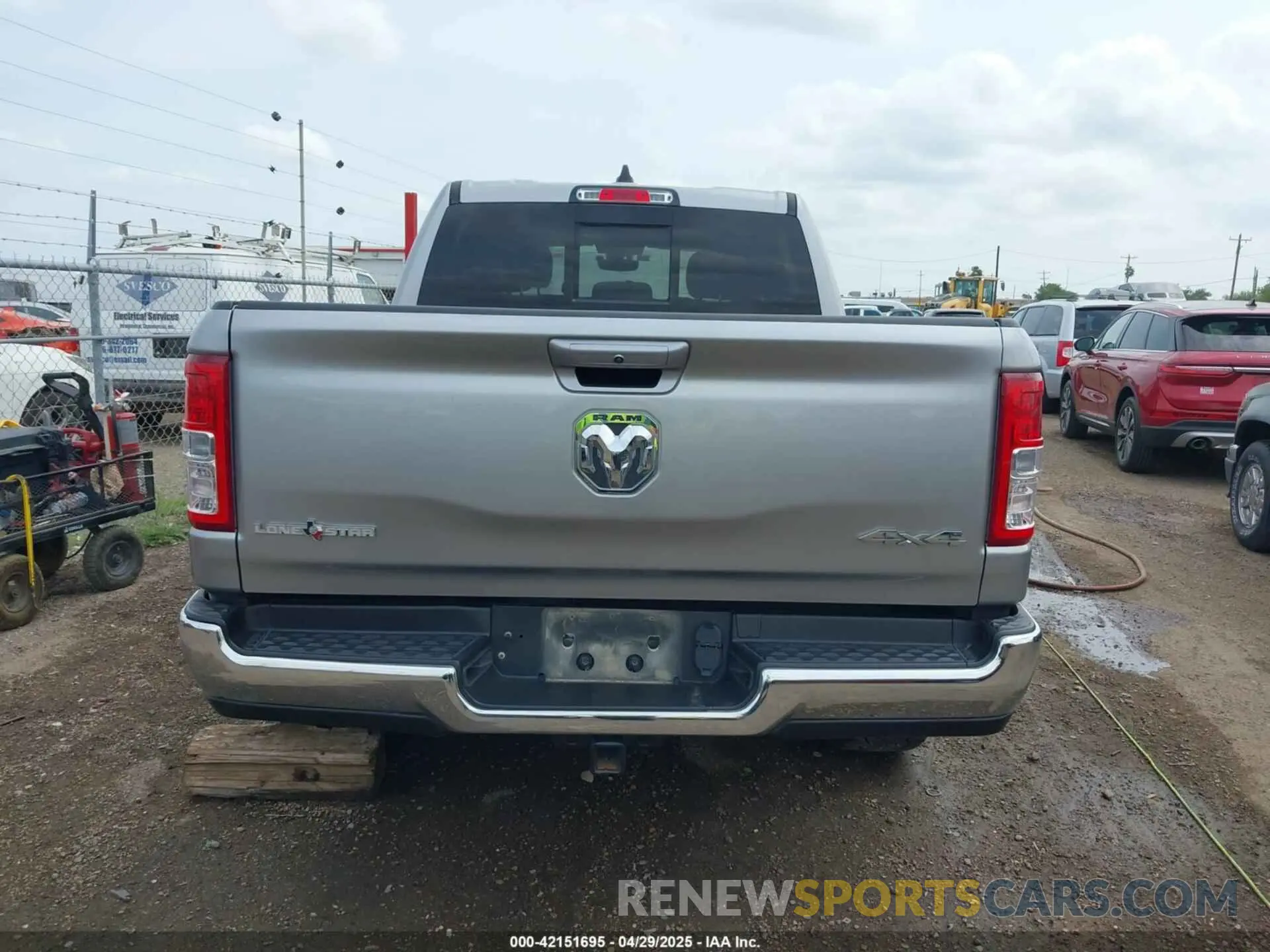 16 fotografías del automóvil dañado 1C6RRFFG6NN343191 RAM 1500 2022
