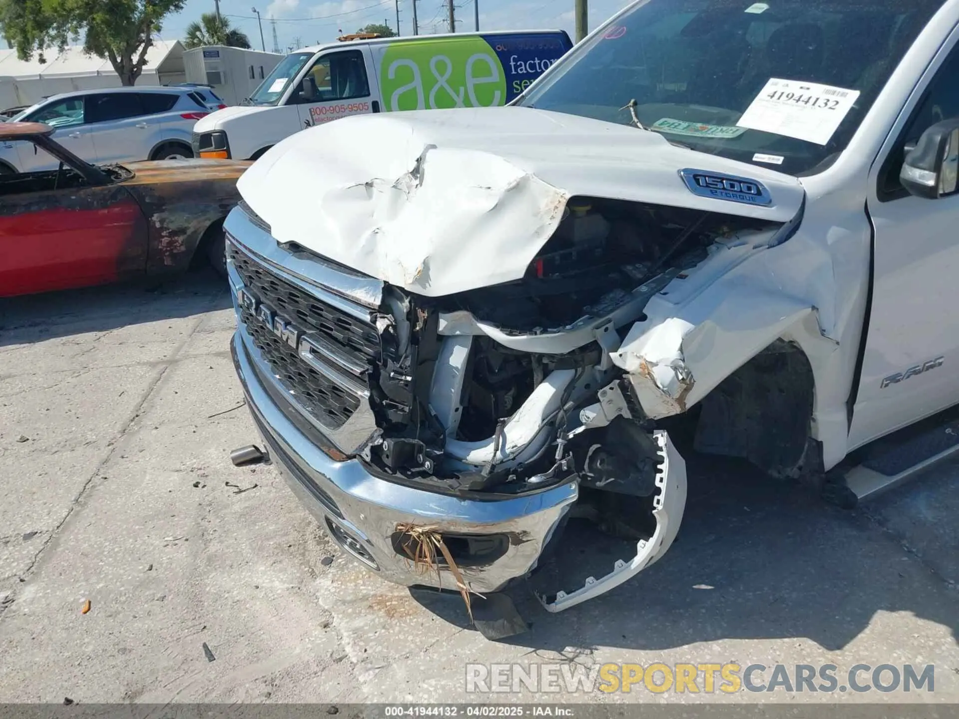 6 fotografías del automóvil dañado 1C6RRFMG2NN430198 RAM 1500 2022