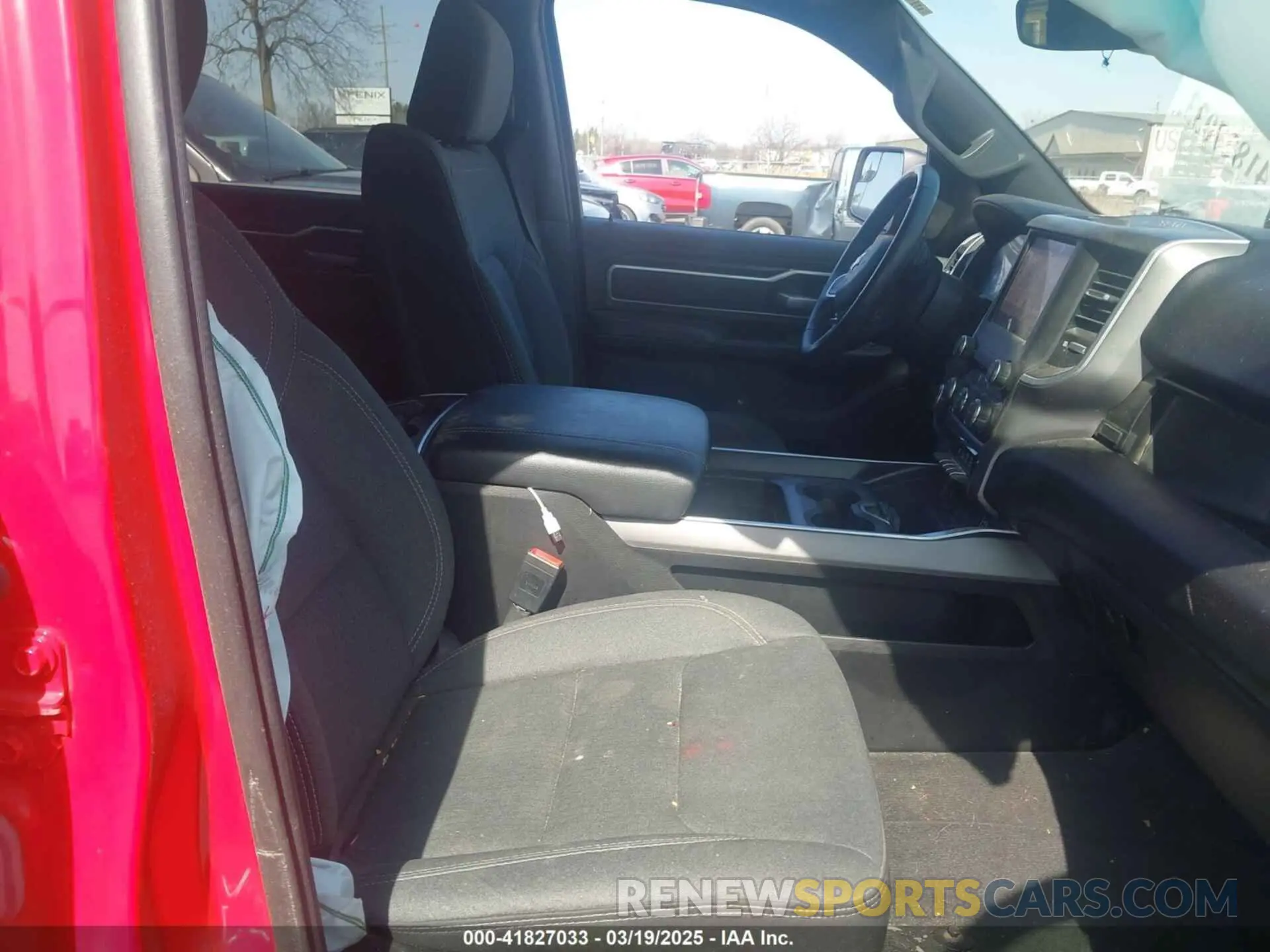 5 fotografías del automóvil dañado 1C6RRFMG9NN430313 RAM 1500 2022