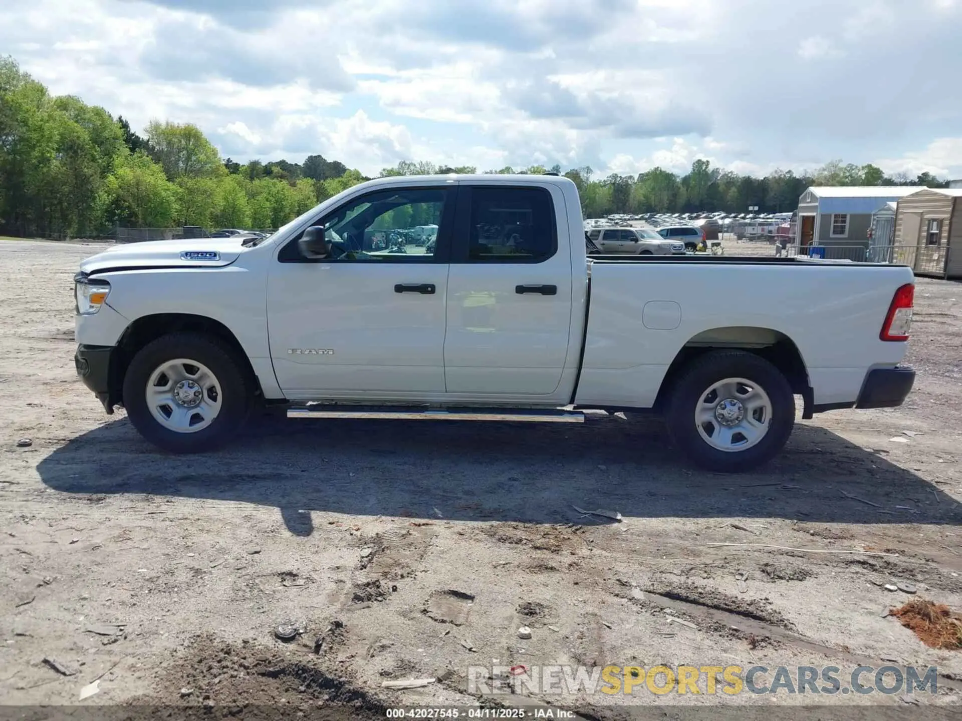 14 fotografías del automóvil dañado 1C6SRECG1NN268755 RAM 1500 2022
