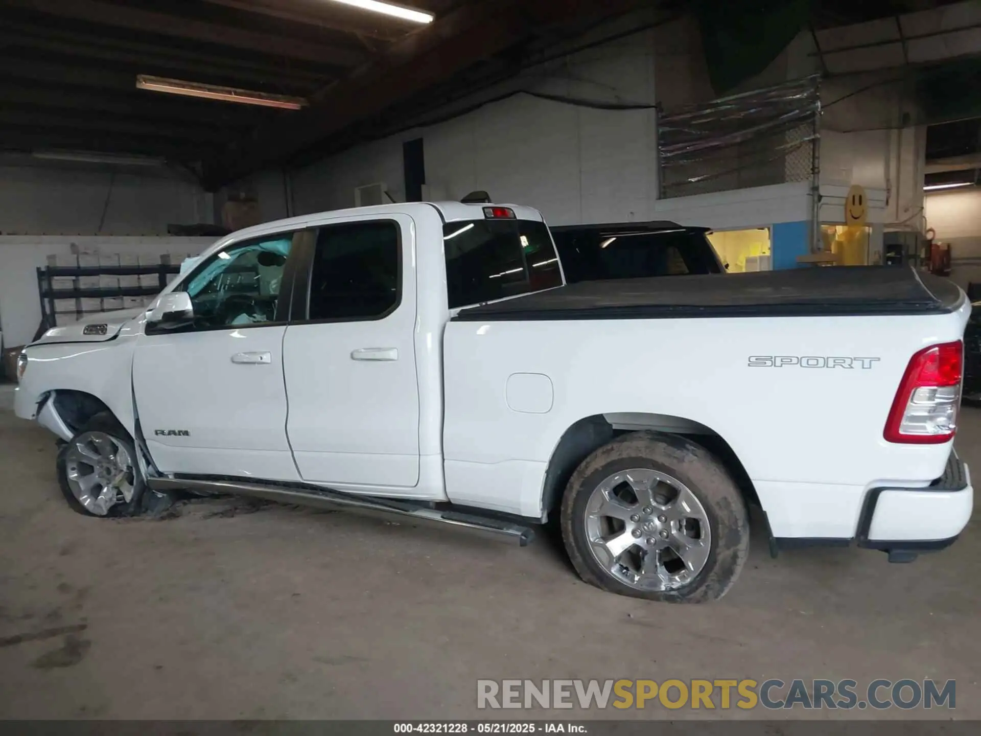 14 fotografías del automóvil dañado 1C6SRFBT2NN161749 RAM 1500 2022