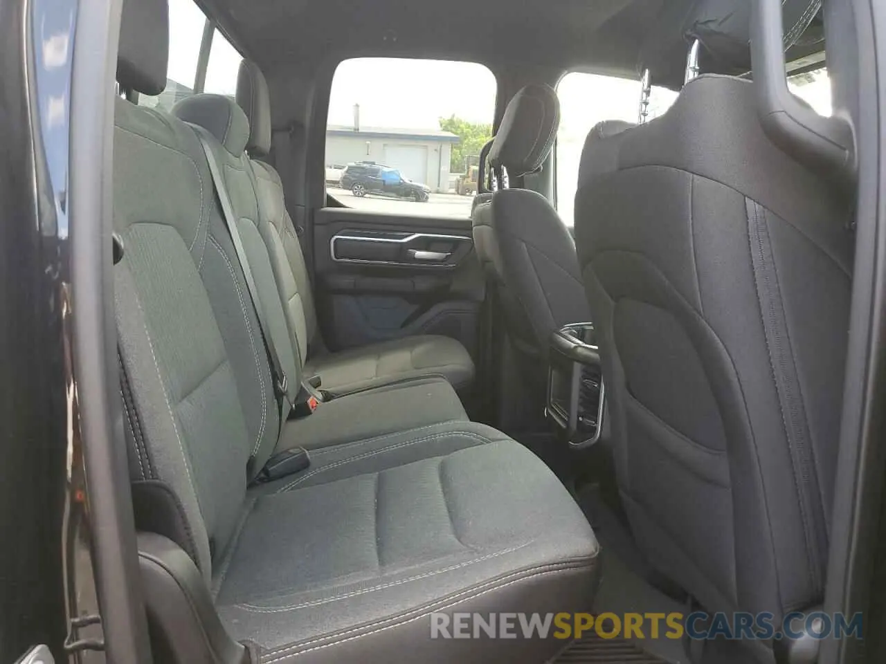 10 fotografías del automóvil dañado 1C6SRFBT2NN239009 RAM 1500 2022