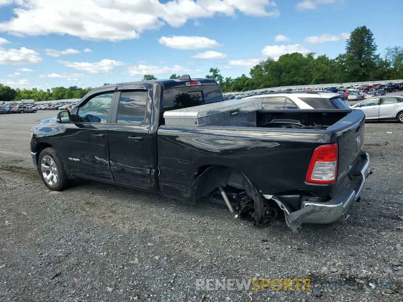 2 fotografías del automóvil dañado 1C6SRFBT2NN239009 RAM 1500 2022