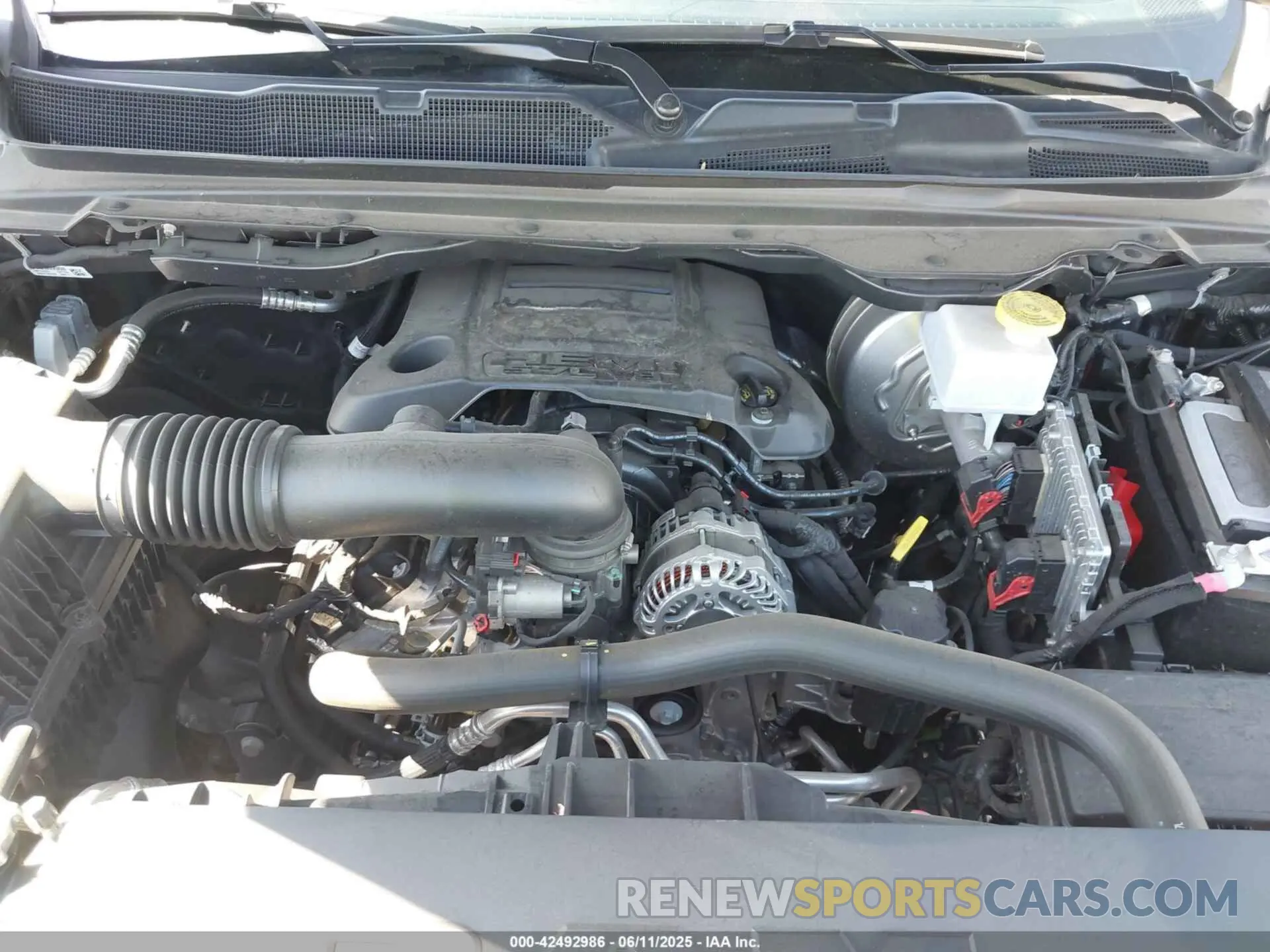 10 fotografías del automóvil dañado 1C6SRFBT3NN184201 RAM 1500 2022