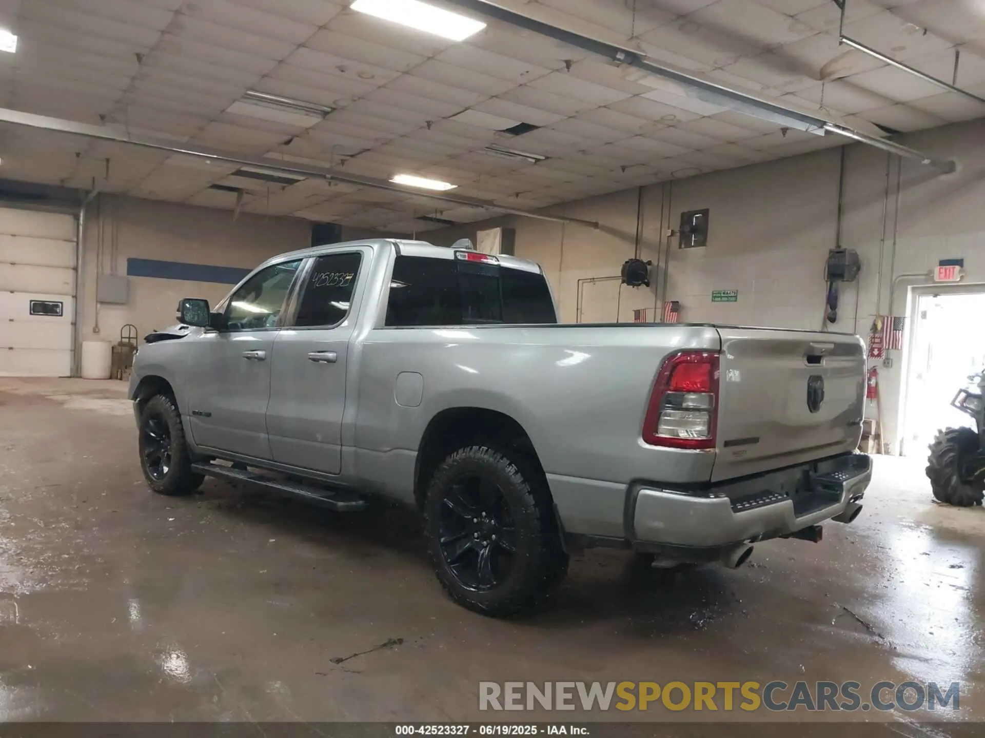 3 fotografías del automóvil dañado 1C6SRFBT4NN164801 RAM 1500 2022